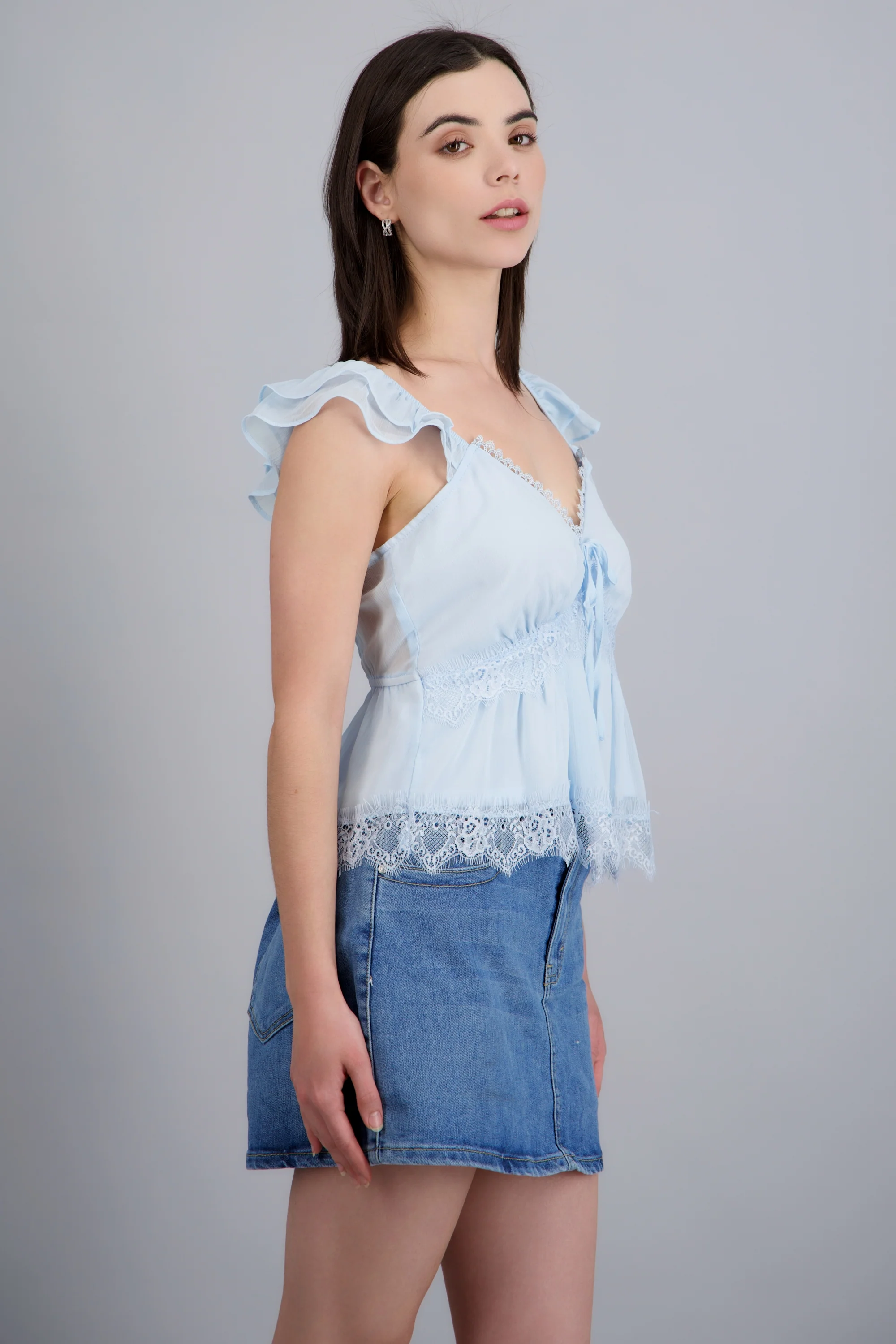 Blusa con encaje olanes - Image 2