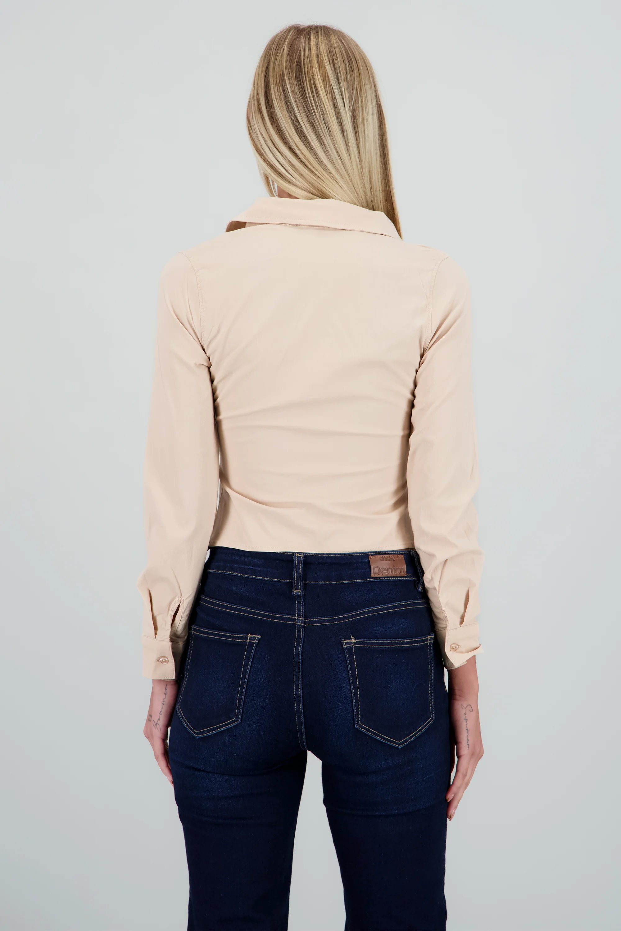 Blusa corta detalle drapeado - Image 4