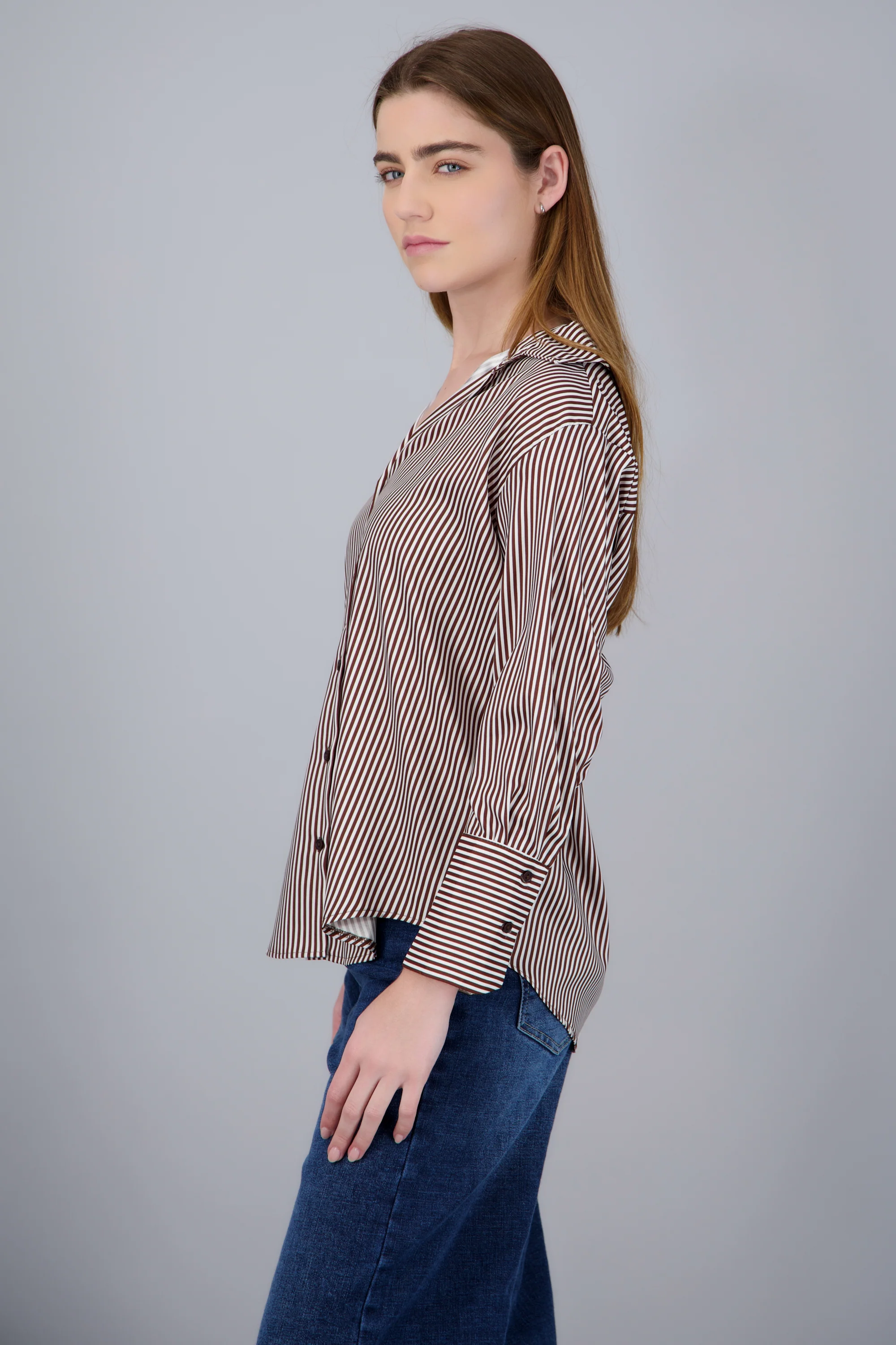 Blusa satin rayas manga larga Hypsters - Image 3
