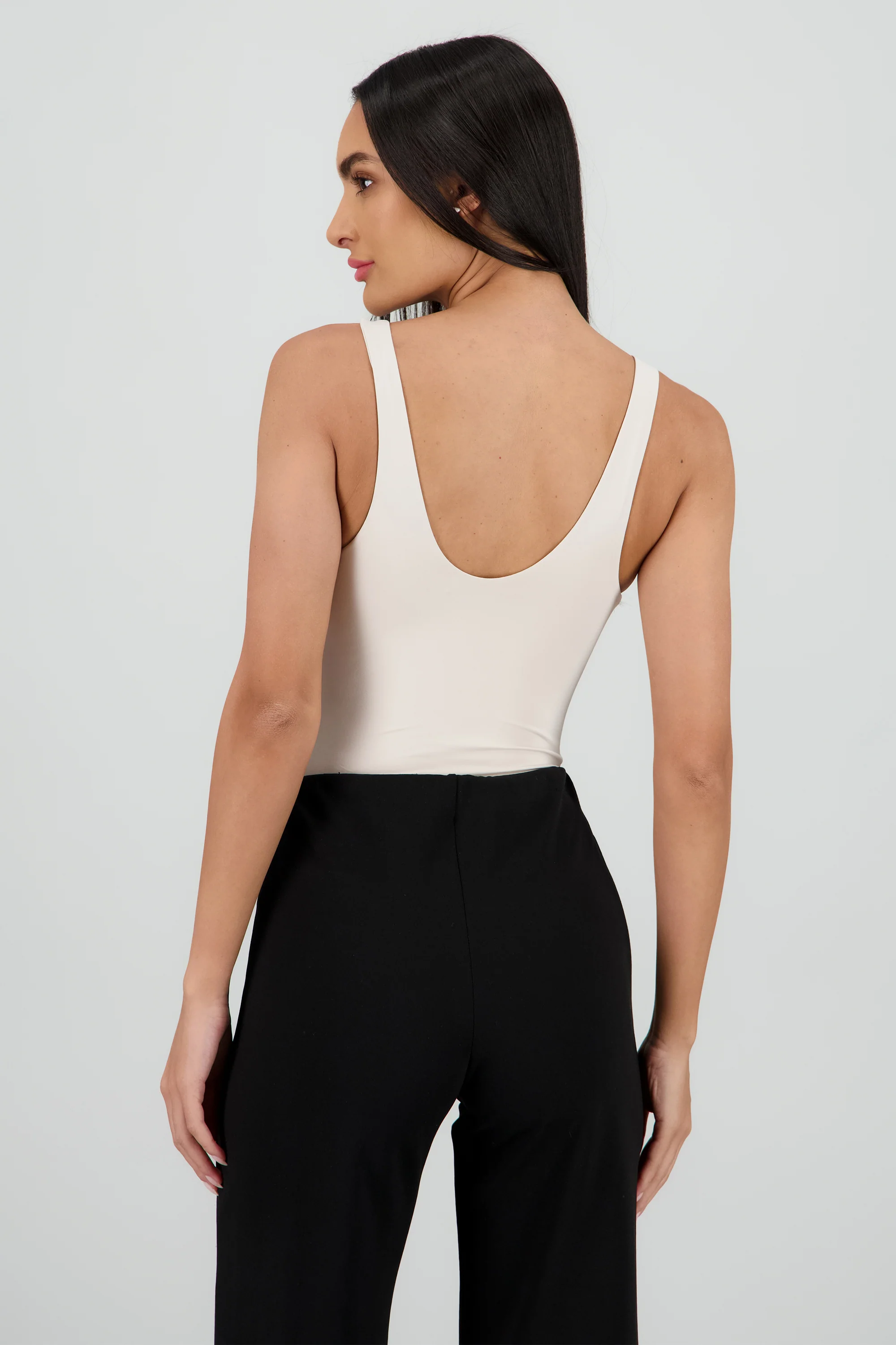 Body escote en V liso - Image 4
