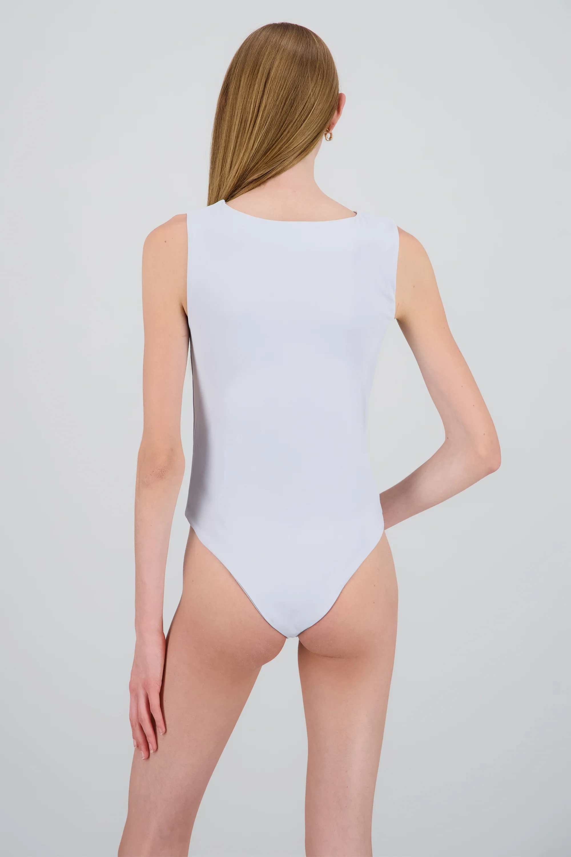 Bodysuit corte al frente - Image 4