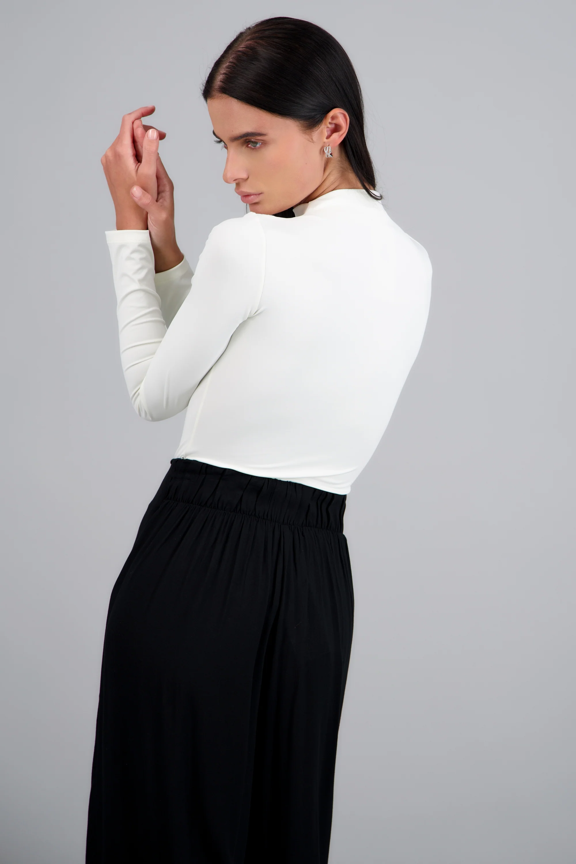 Bodysuit cuello alto recto - Image 3