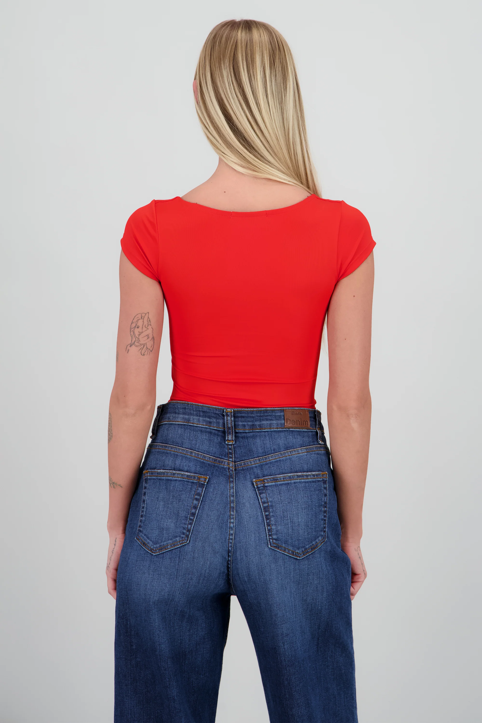 BODY ESCOTE CUADRADO - Image 4