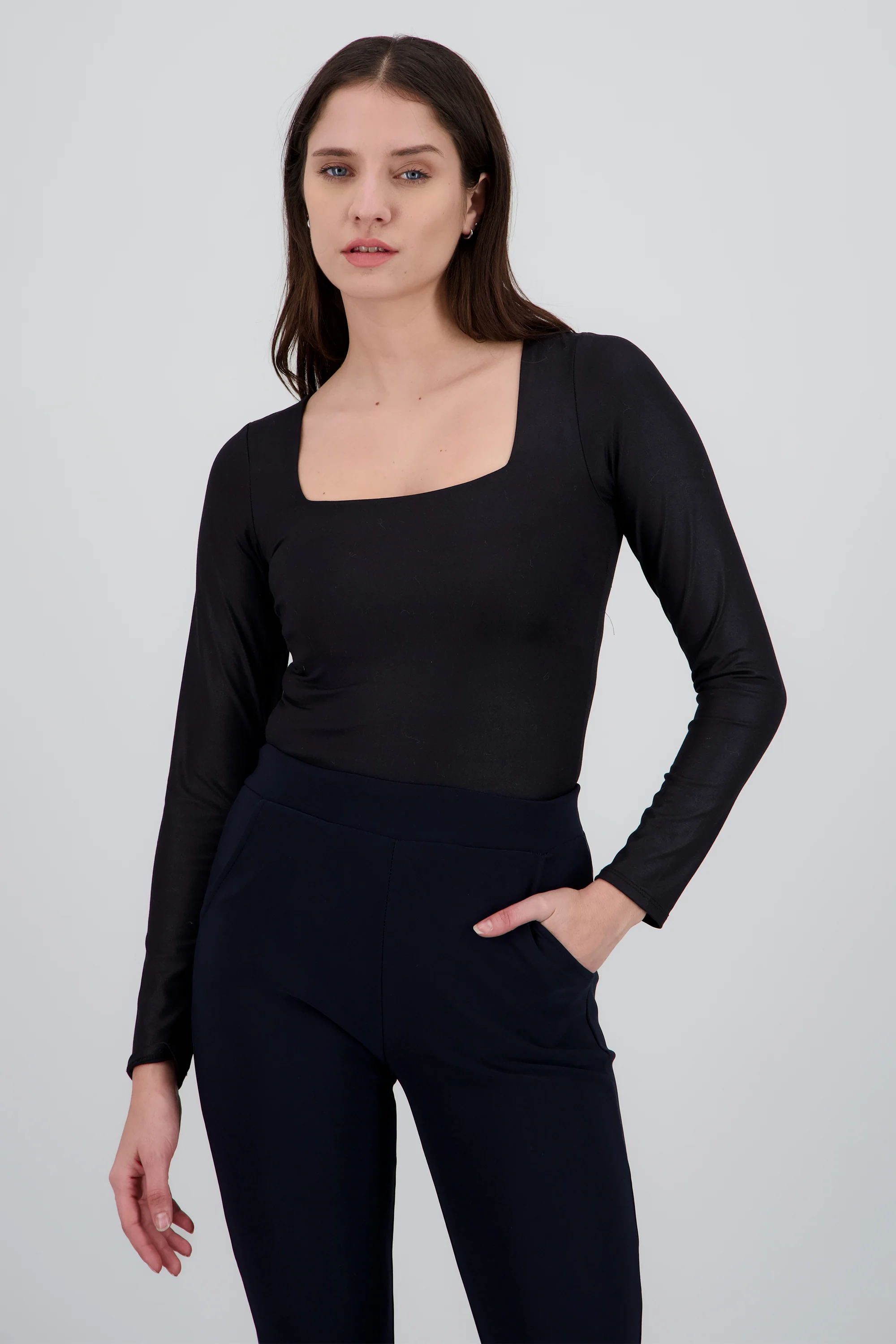 Bodysuit escote cuadrado manga larga