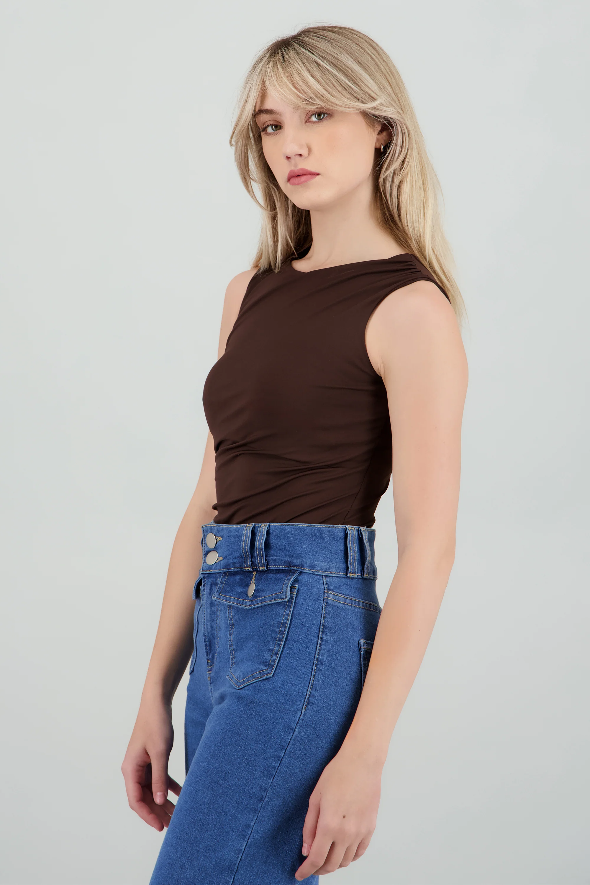 Bodysuit frunce hombro y costado - Image 2