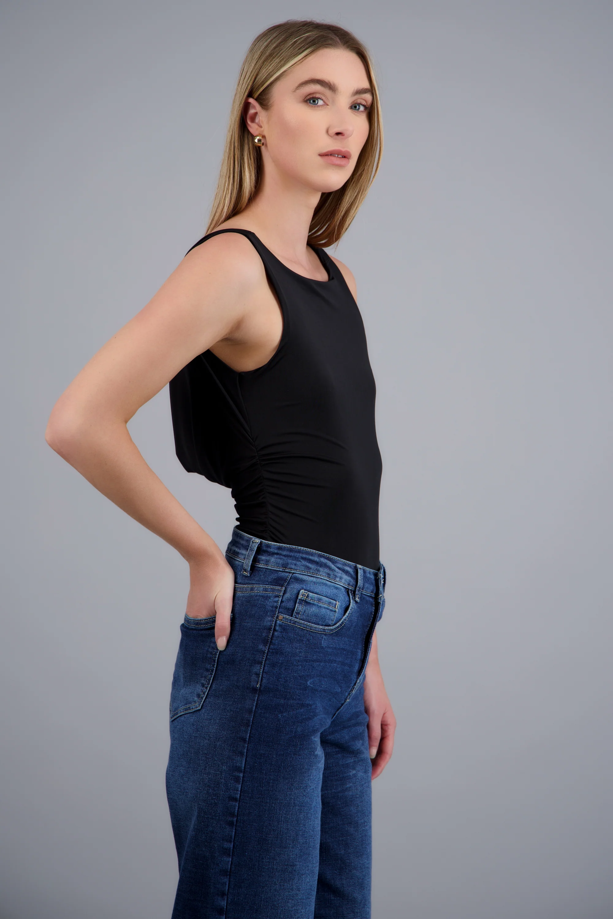 Bodysuit frunces con espalda descubierta - Image 2