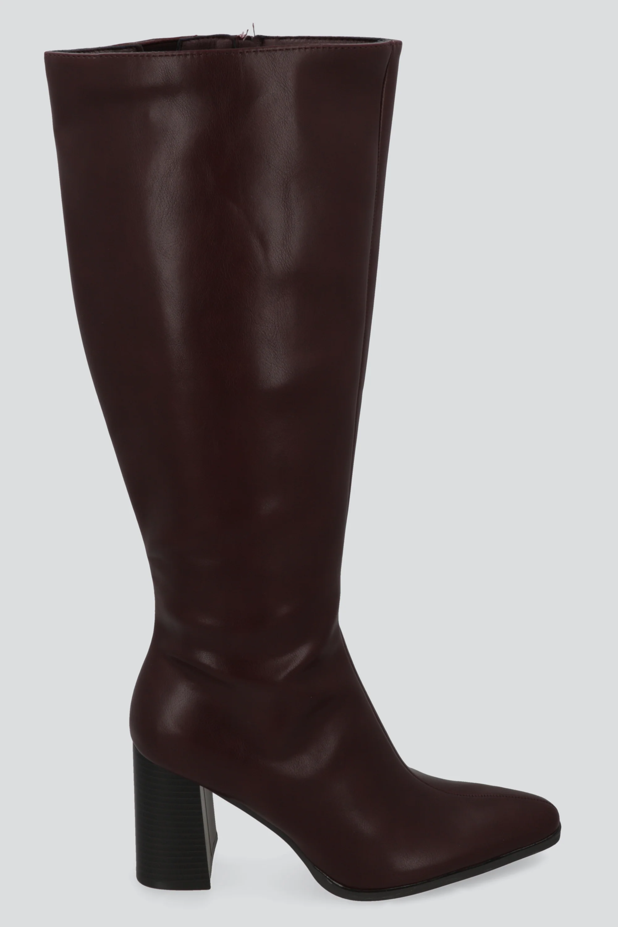 Bota alta rigida