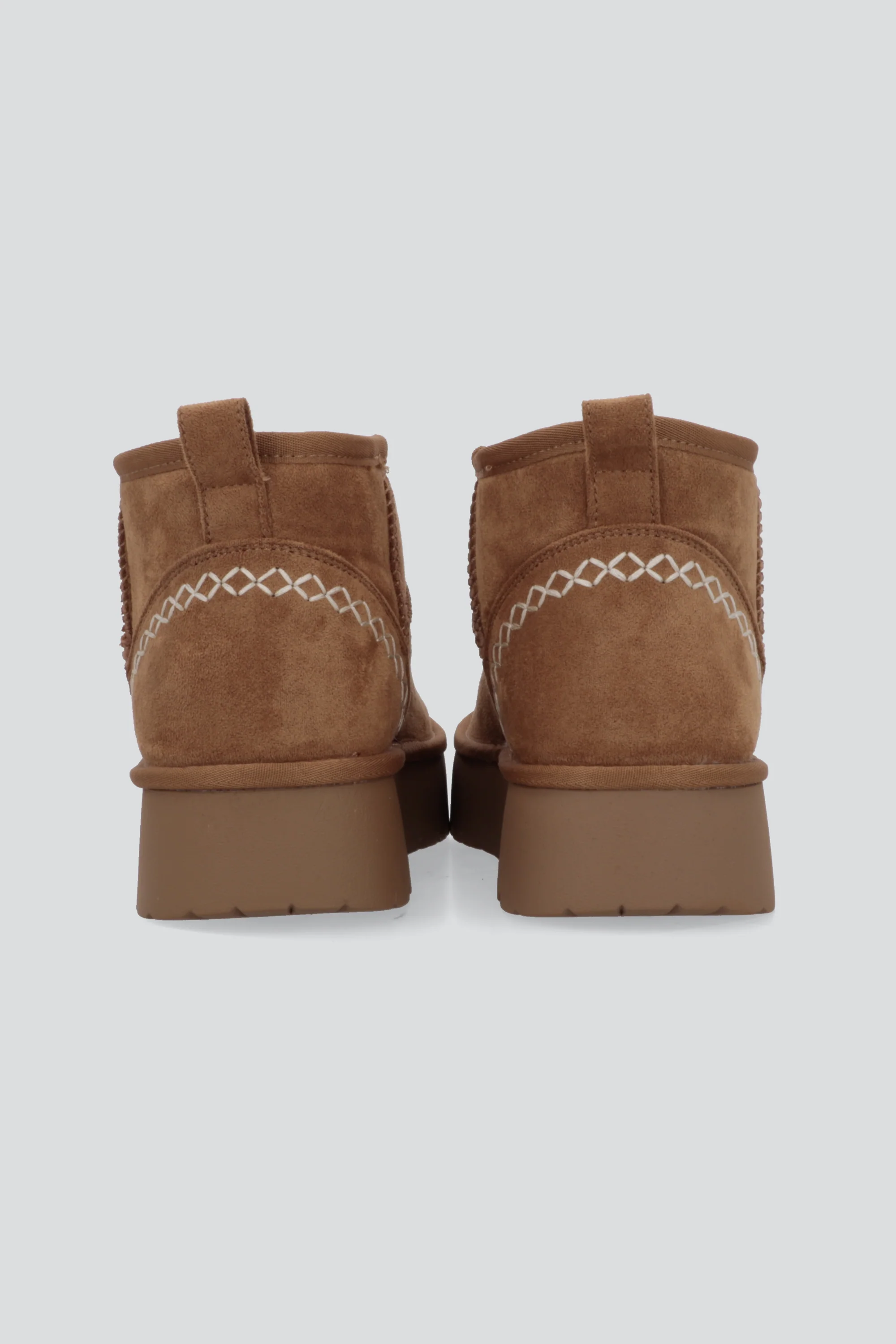 Bota invierno corta detalle costura - Image 5
