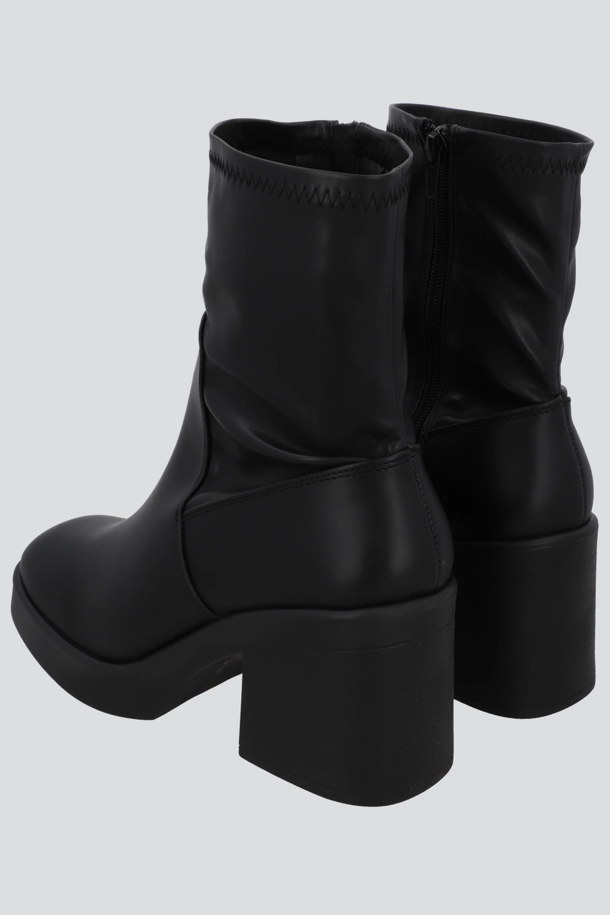 Botin casual stretch - Image 5