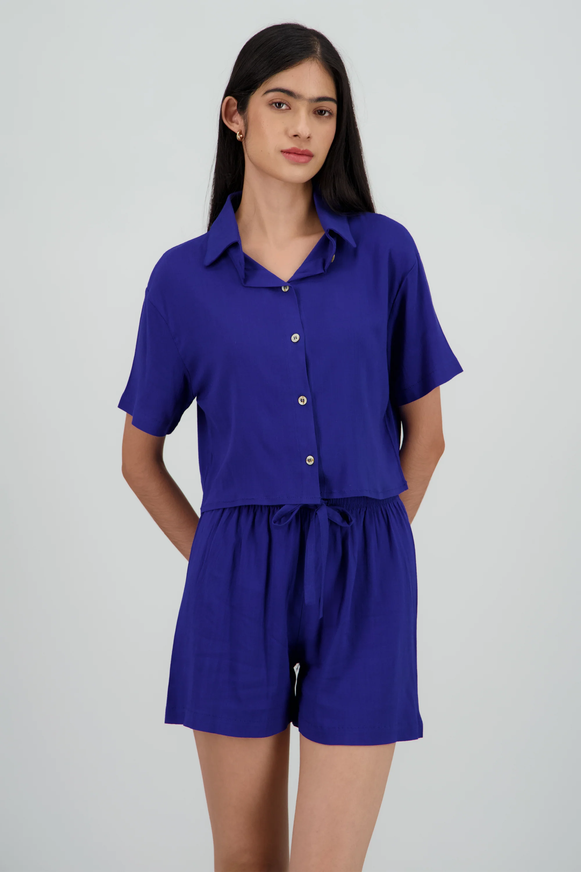 Camisa crop manga corta ligera - Image 2