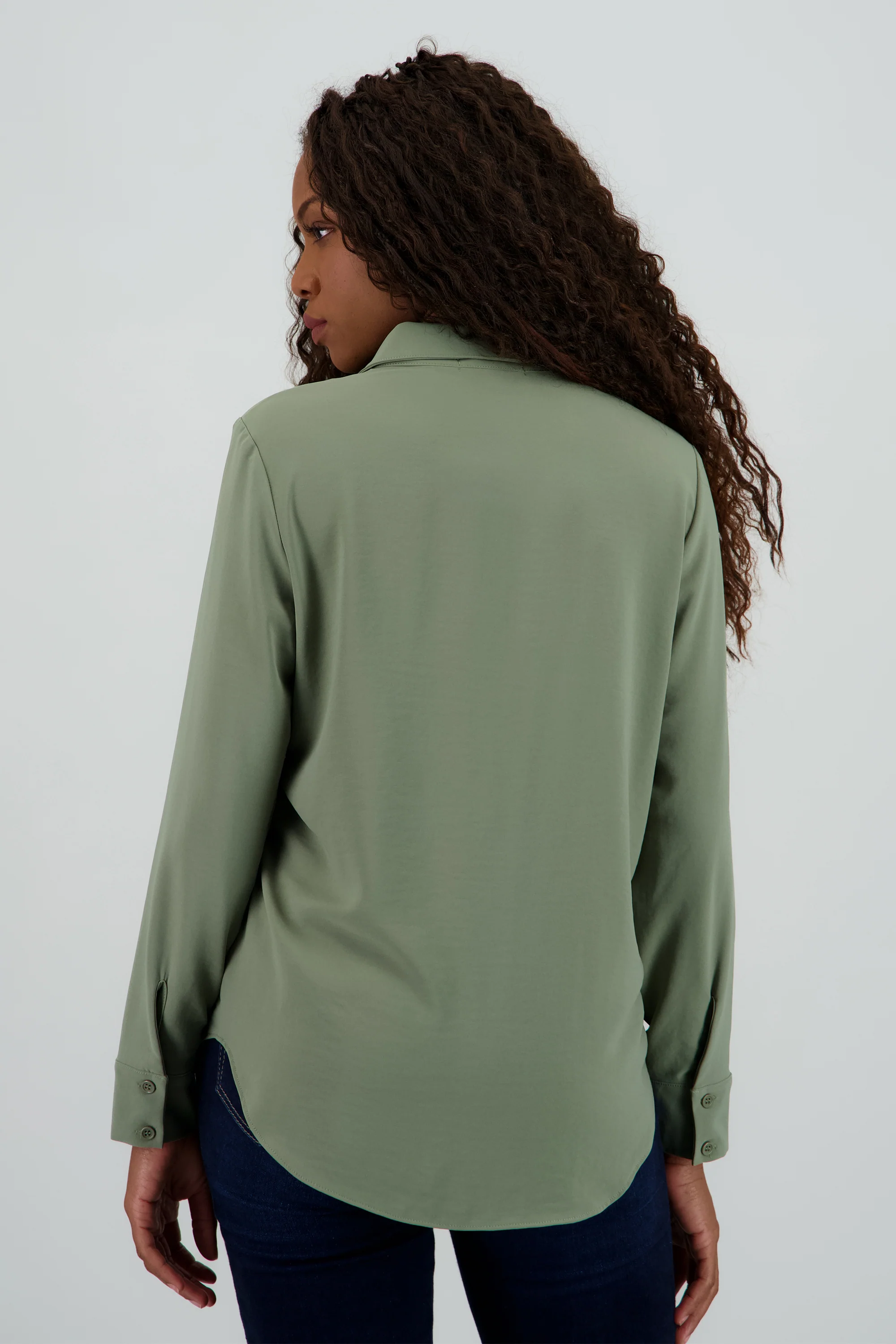 CAMISA LISA M/L BOTONES - Image 4
