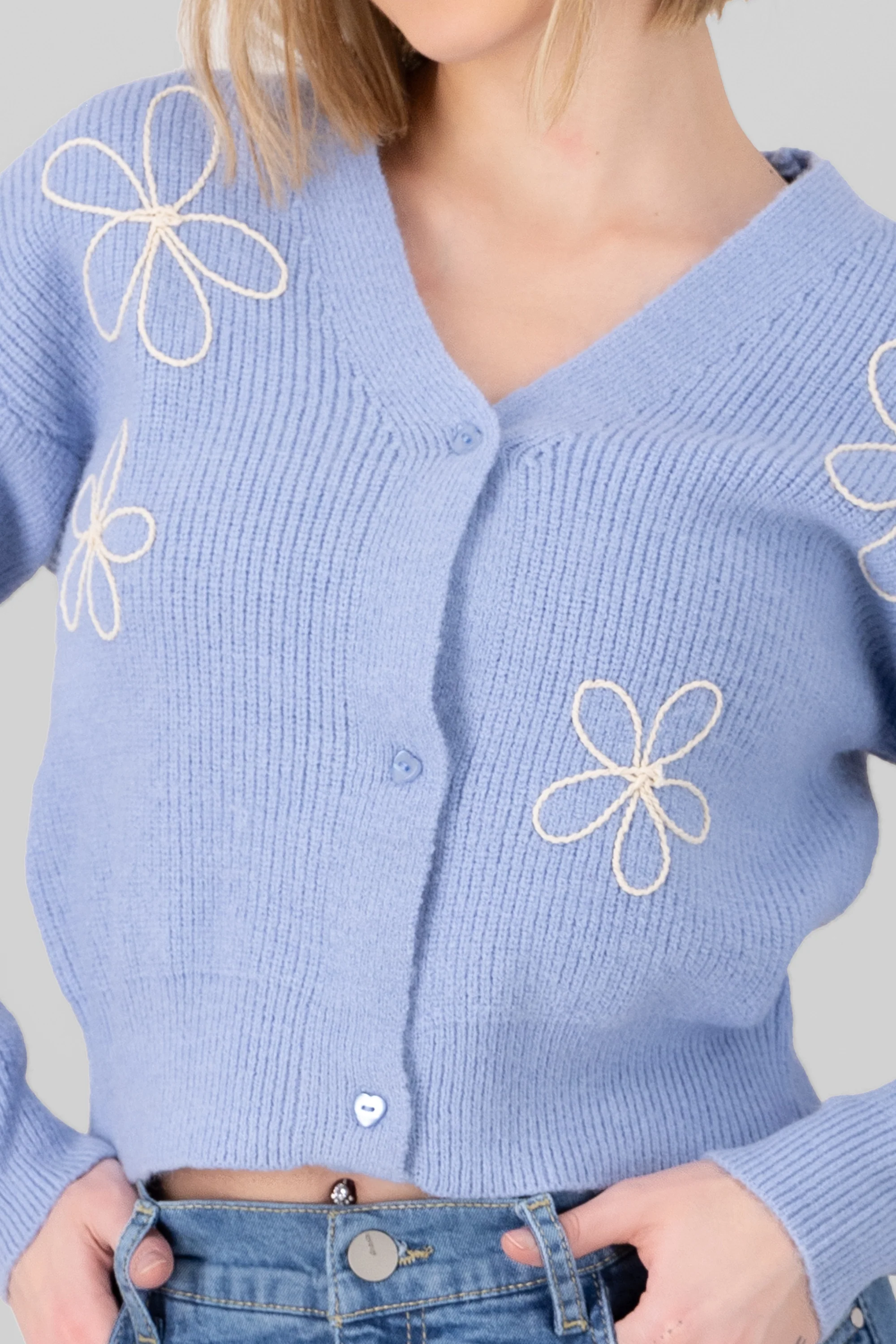Cardigan tejido bordado flores - Image 4
