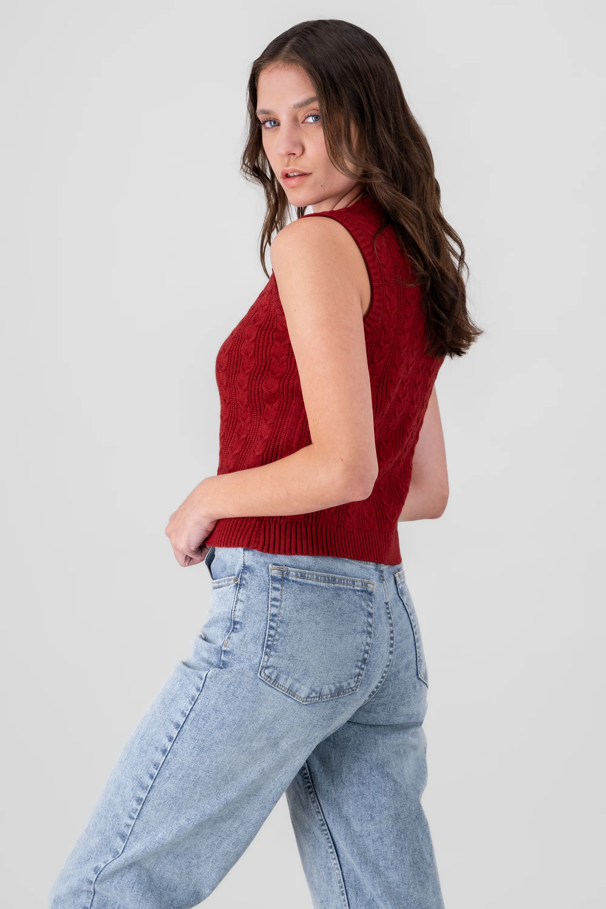 Chaleco cuello redondo - Image 3