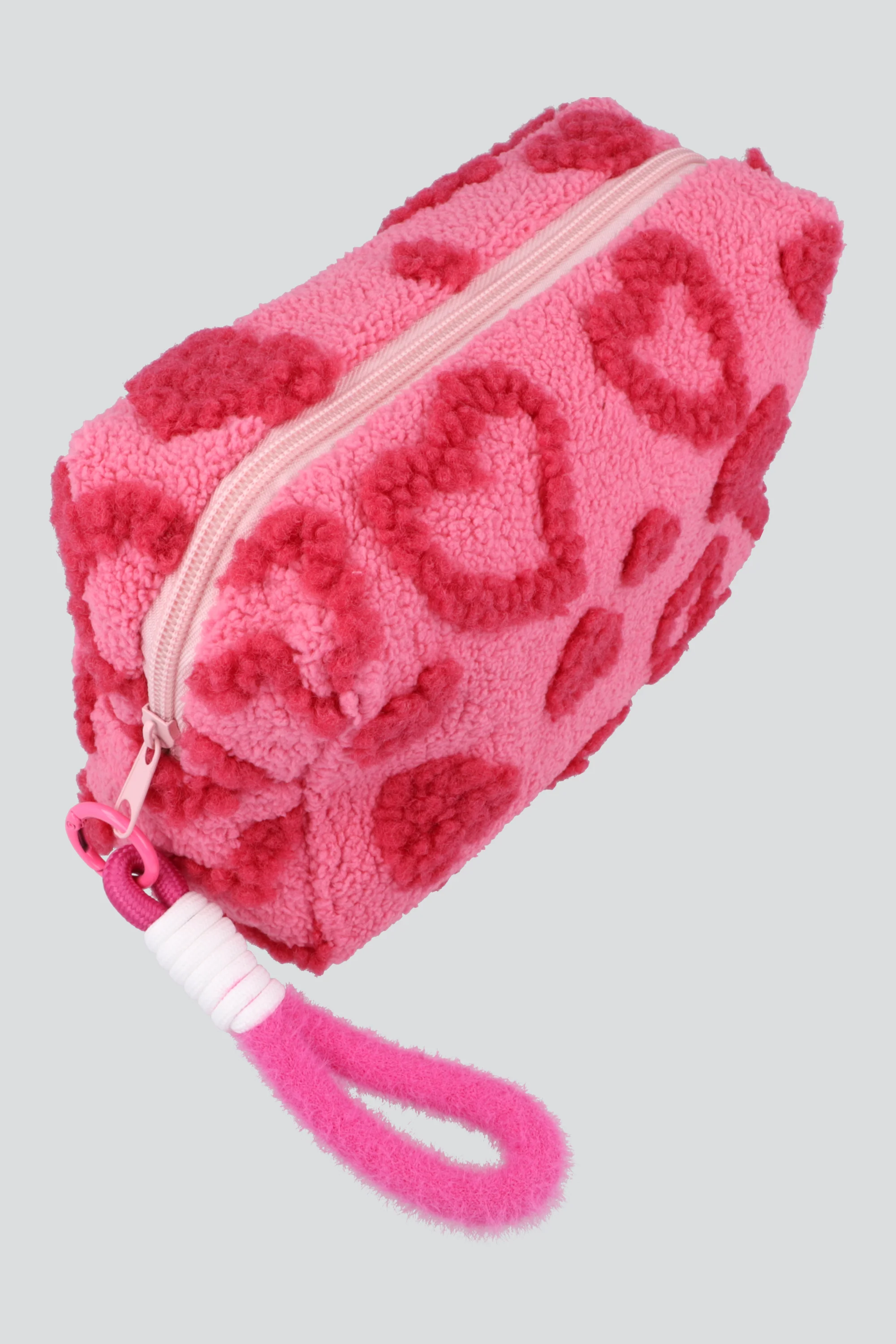 Cosmetiquera corazones peluche - Image 3