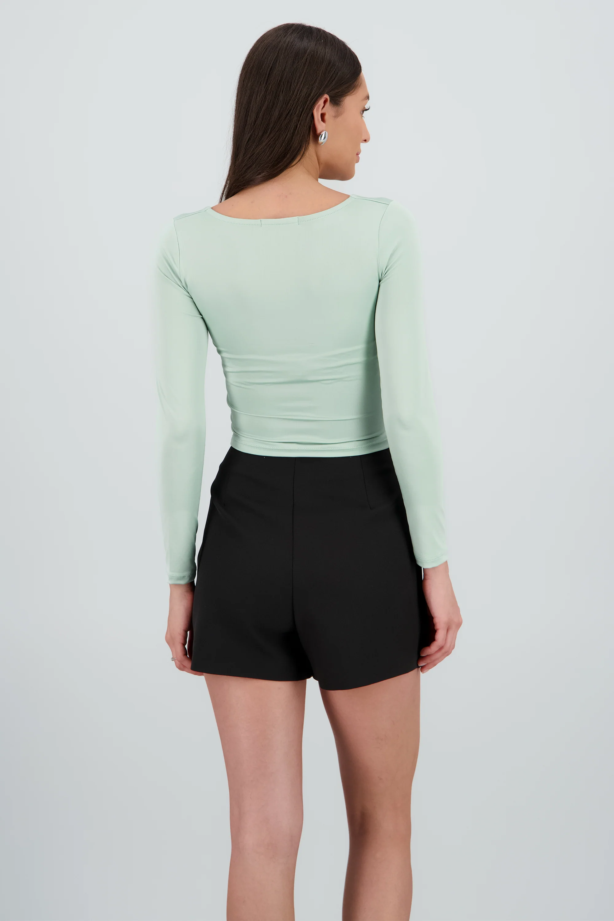 Crop top manga larga detalle escote cuadrado liso - Image 4