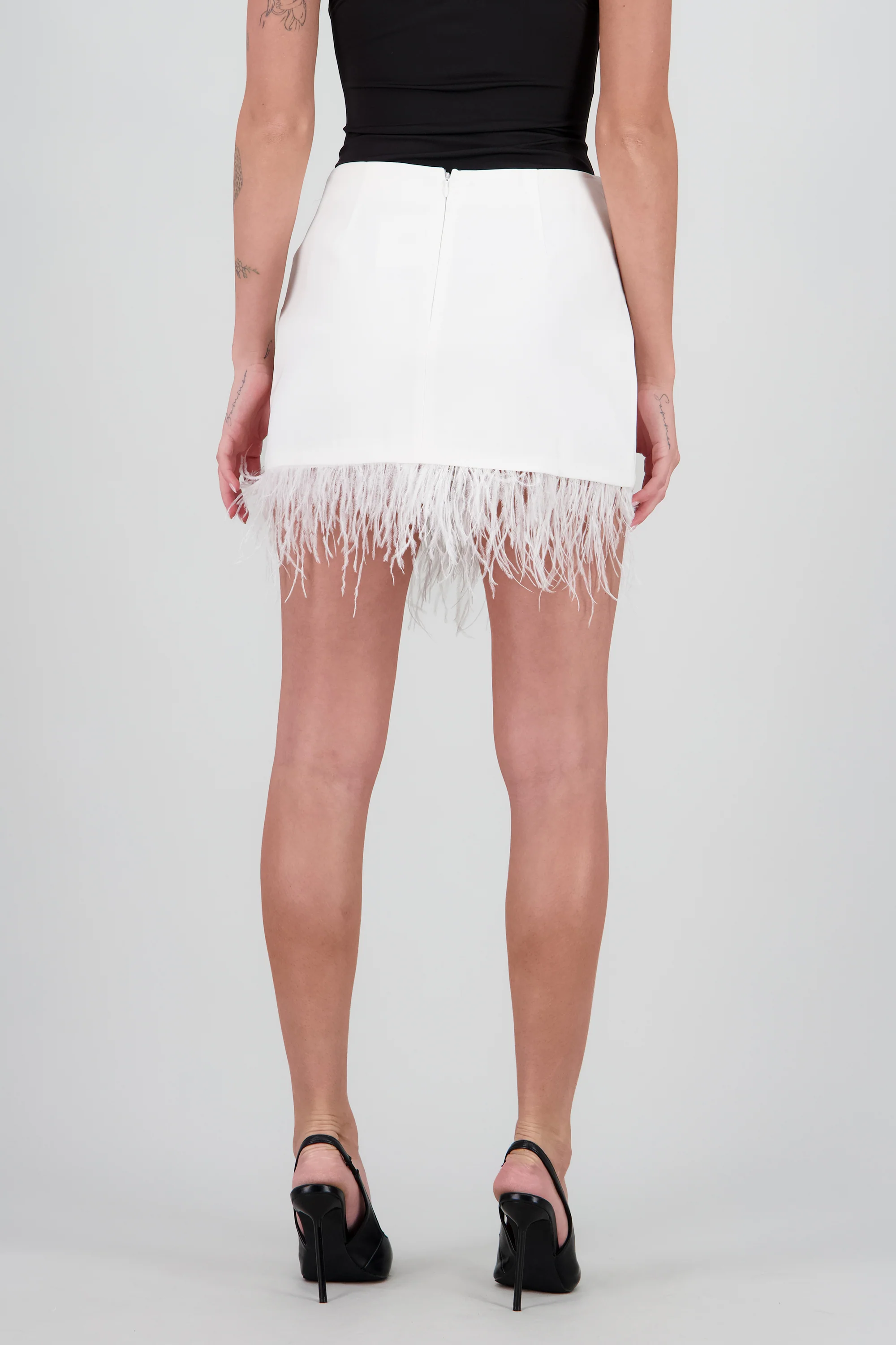 Falda detalle plumas - Image 4