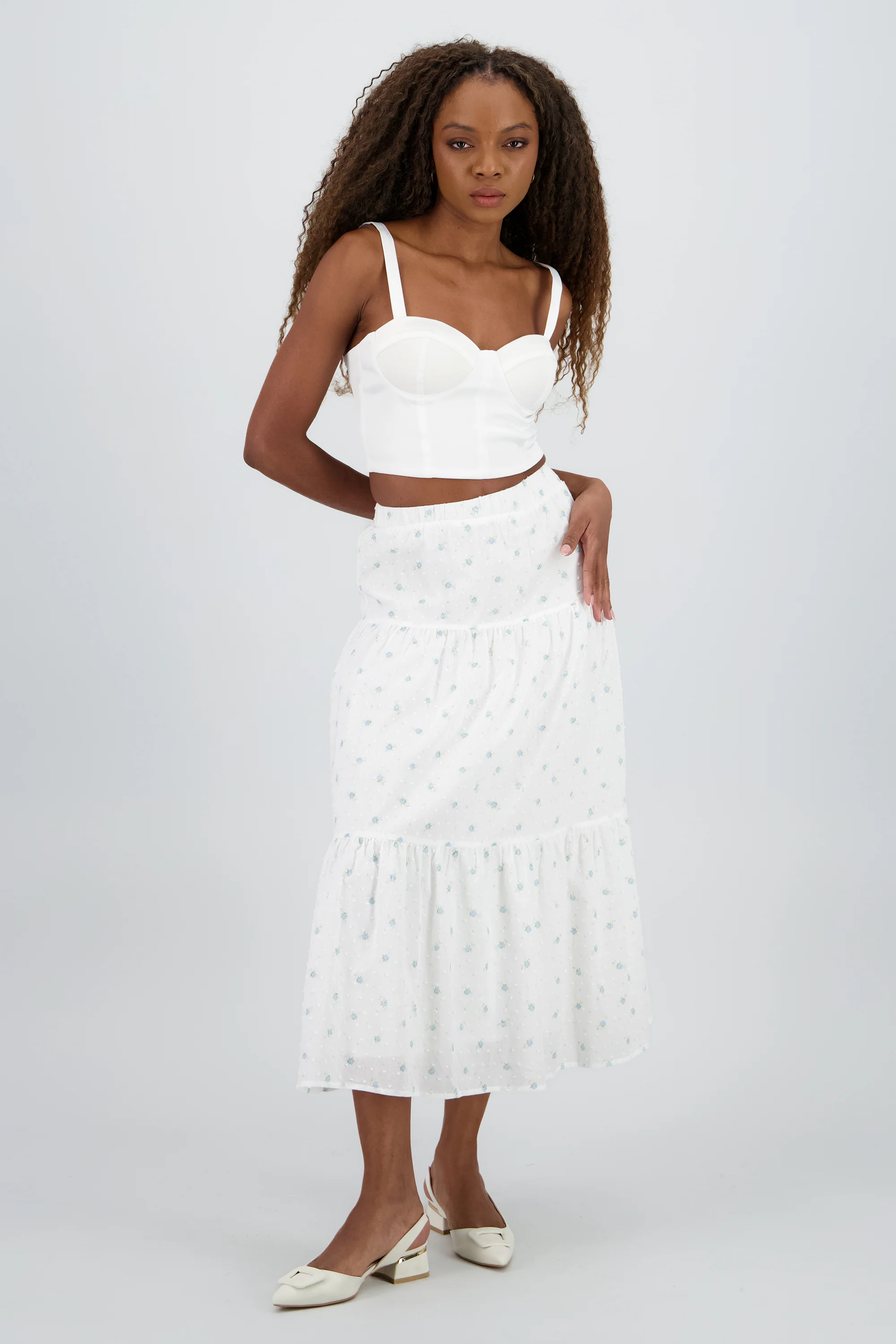 Falda maxi floral con textura