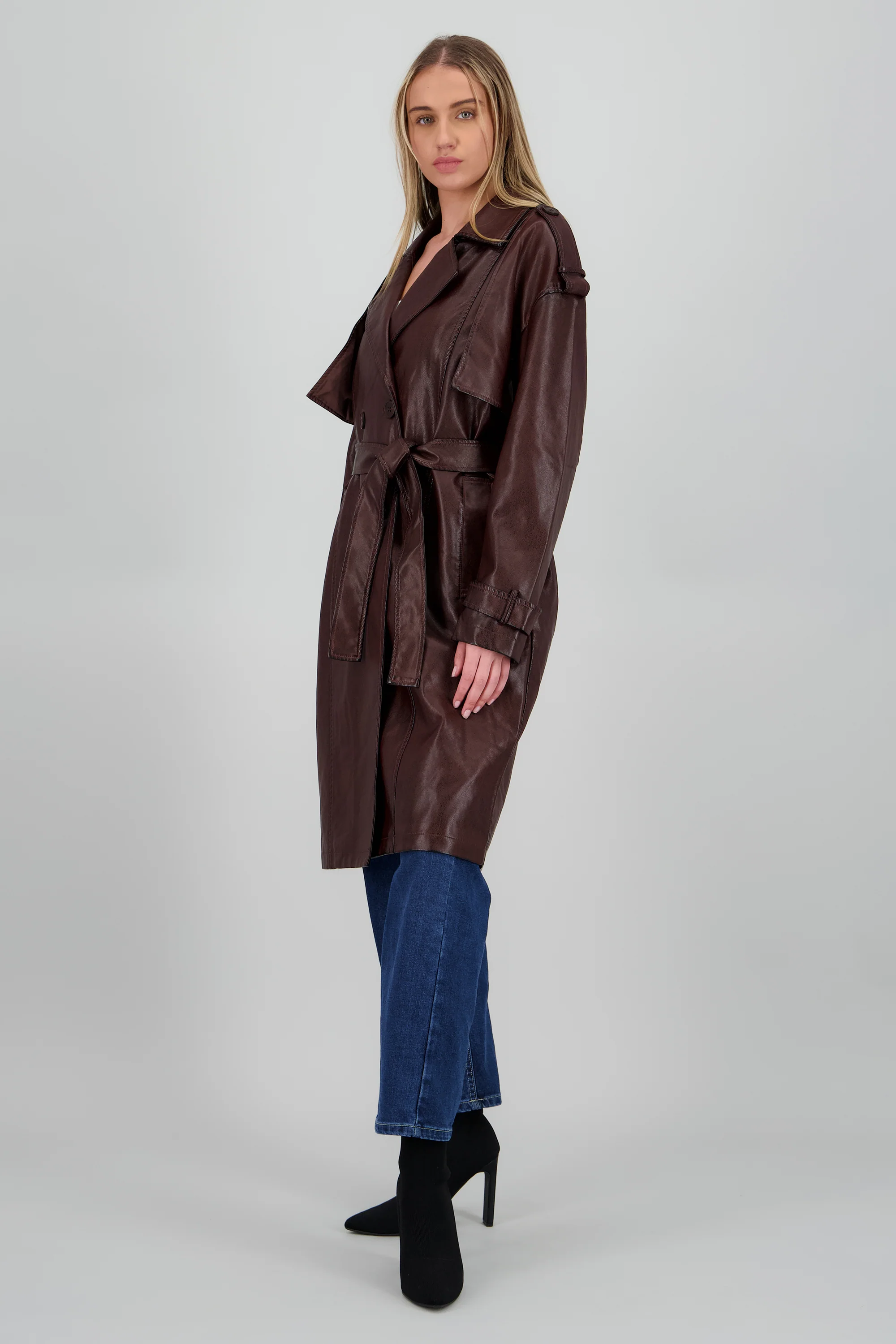 Gabardina lisa cruzada pu - Image 3
