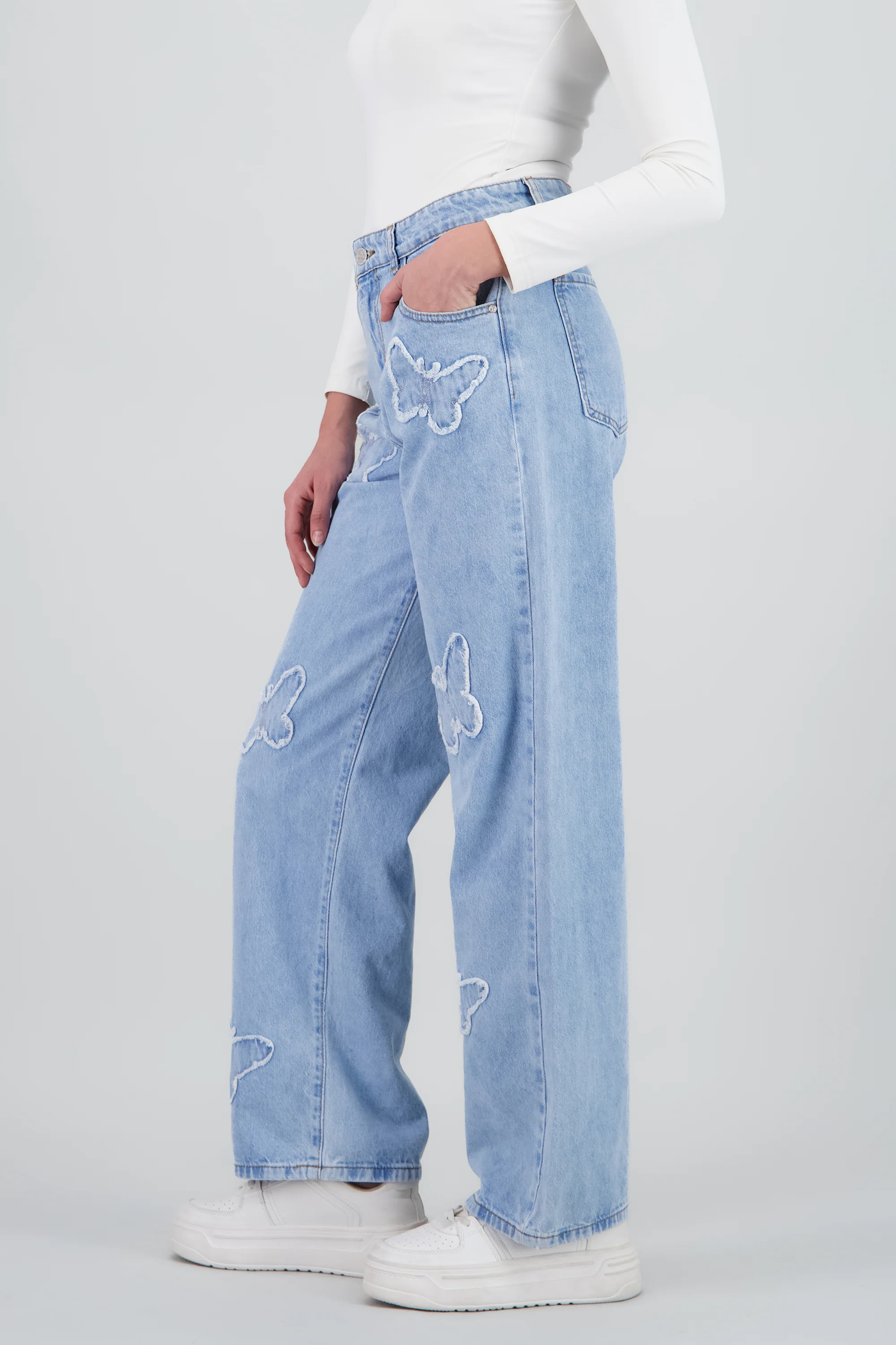 Jeans straight mariposas - Image 4