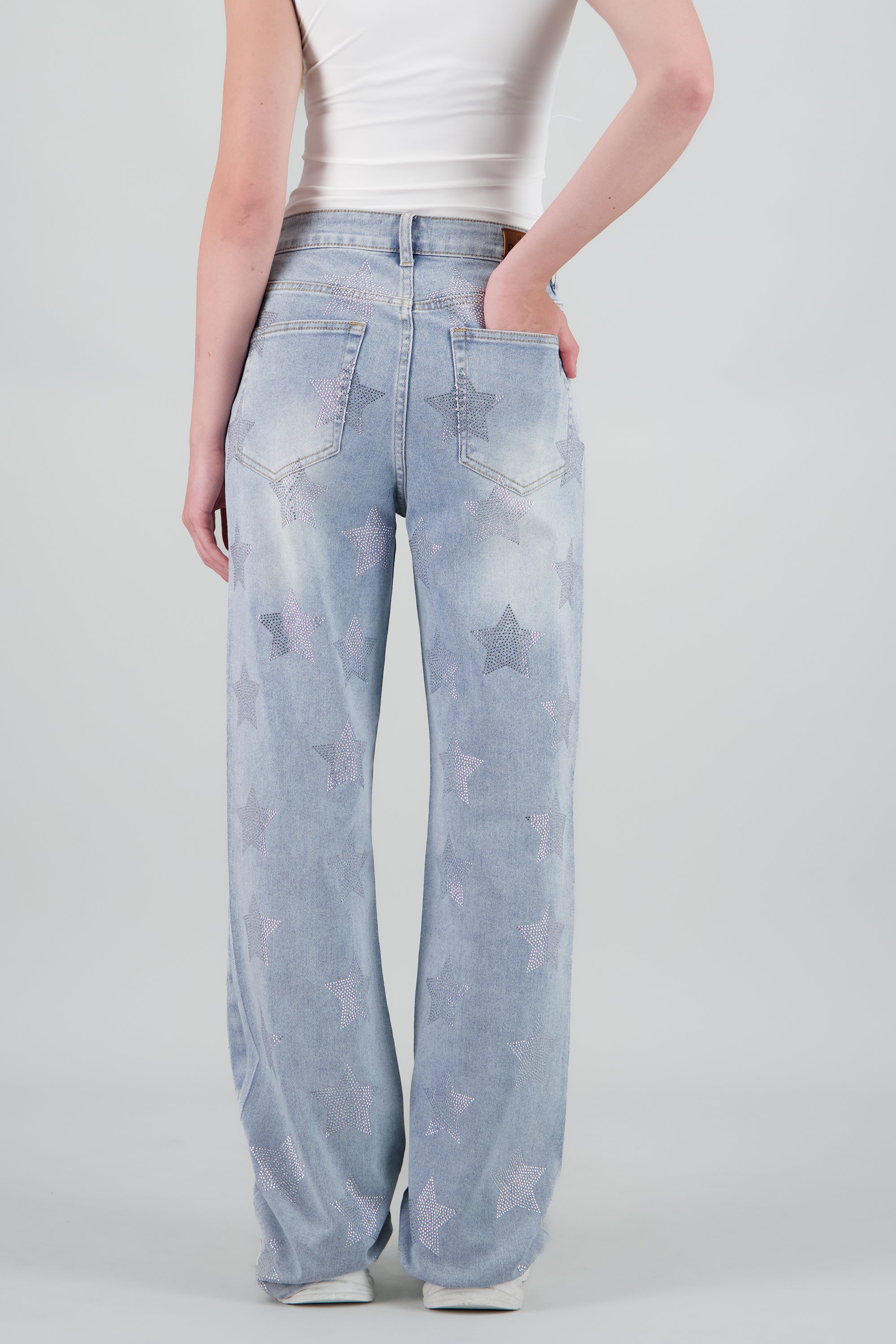 Jeans wide leg mini estrellas - Image 4