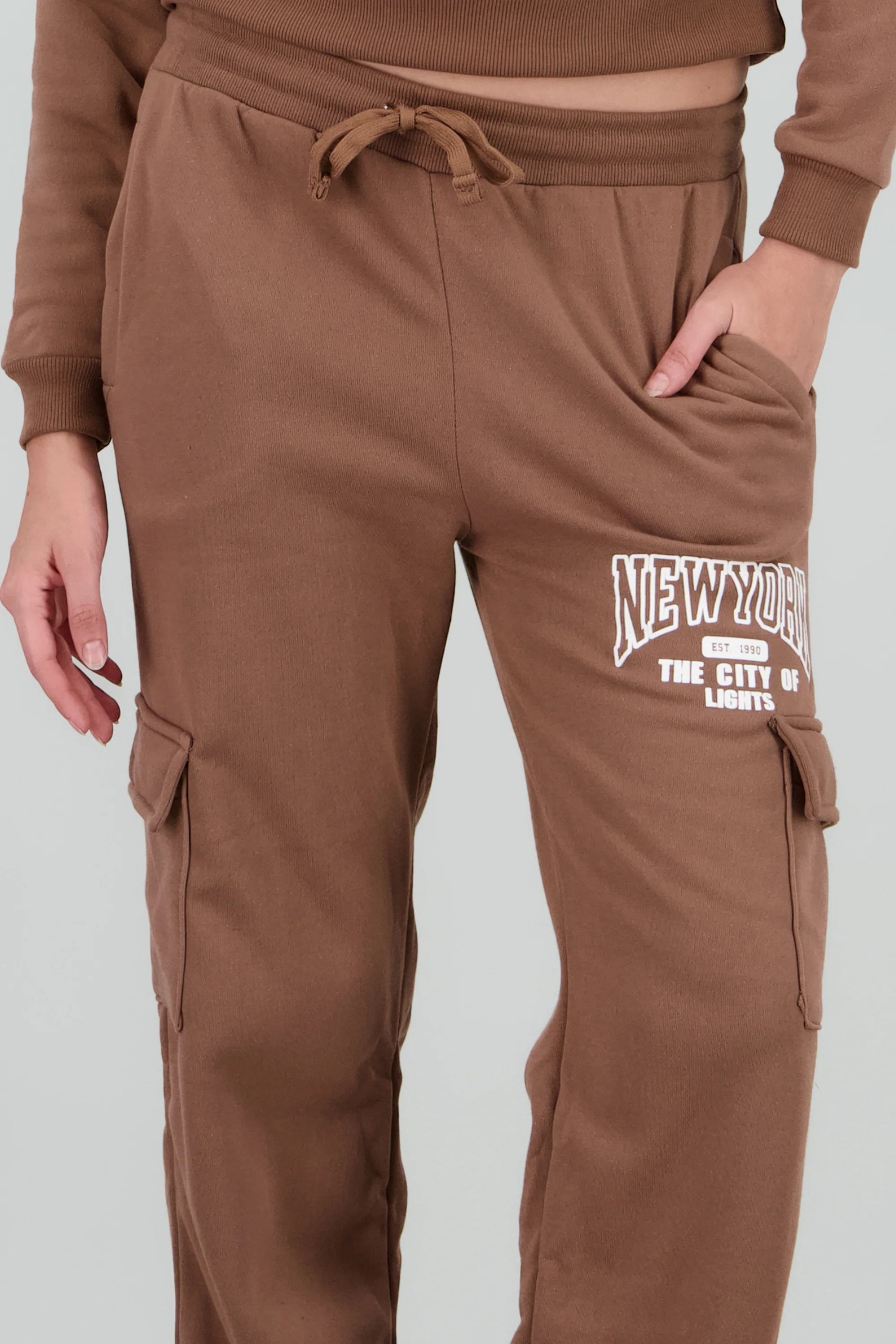Jogger amplio cargo estampado - Image 5