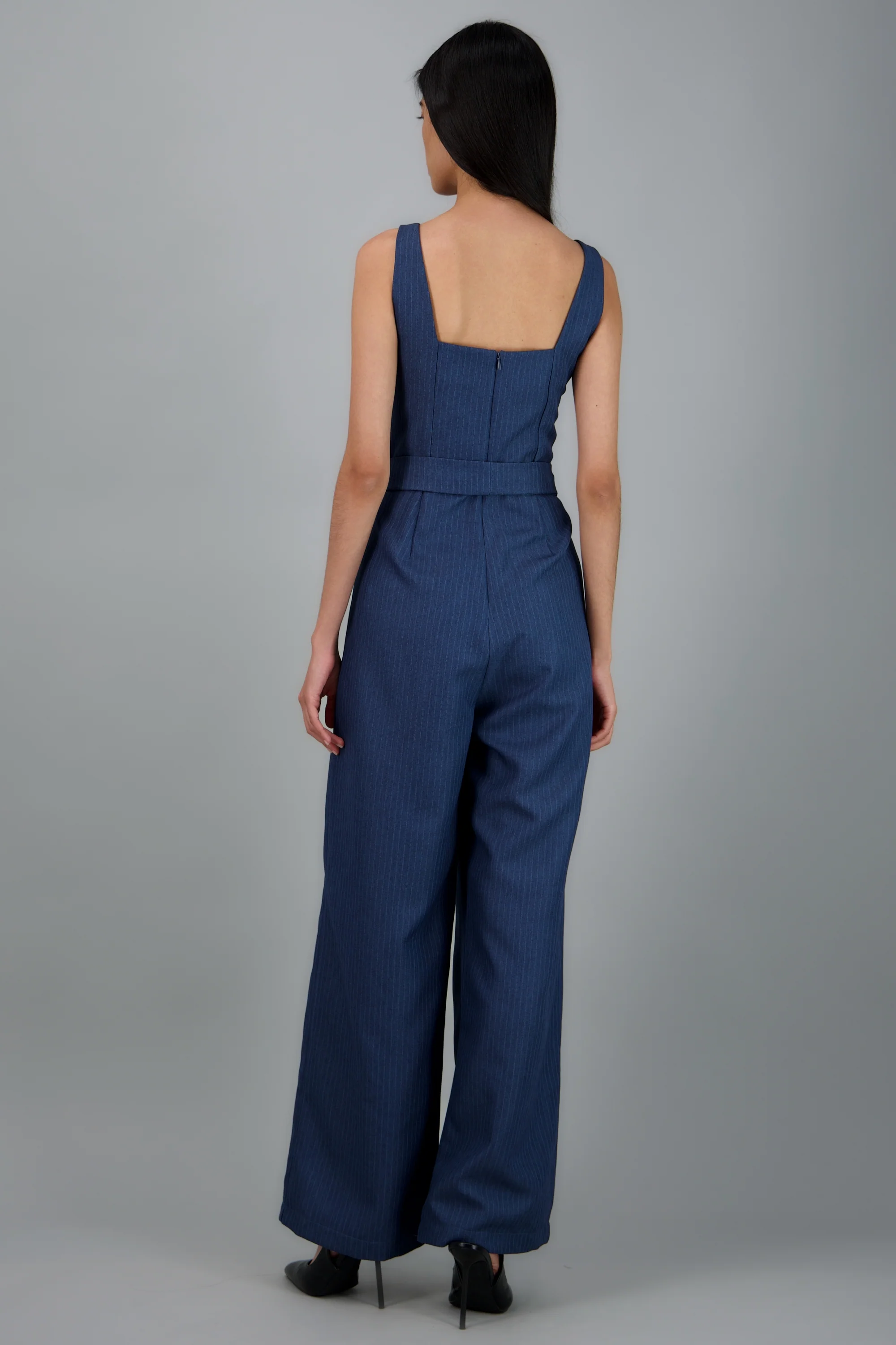 Jumpsuit sastreado esc cuadrado - Image 3
