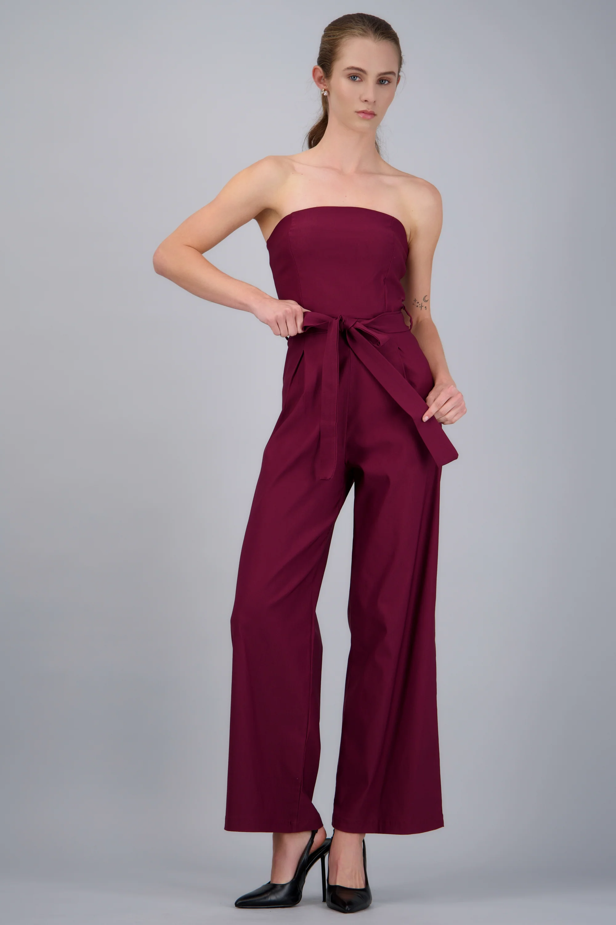 Jumpsuit strapless con cinto
