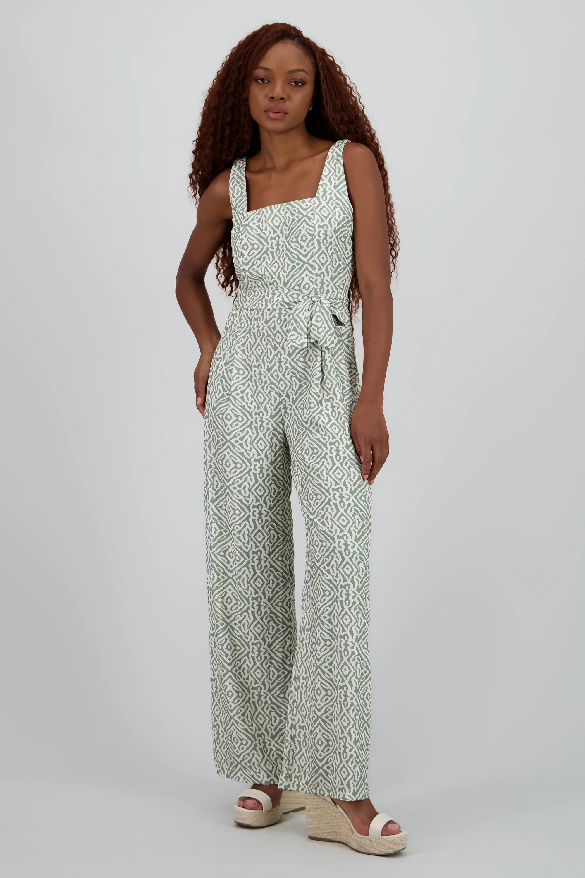 Jumpsuit tirantes gruesos escote cuadrado