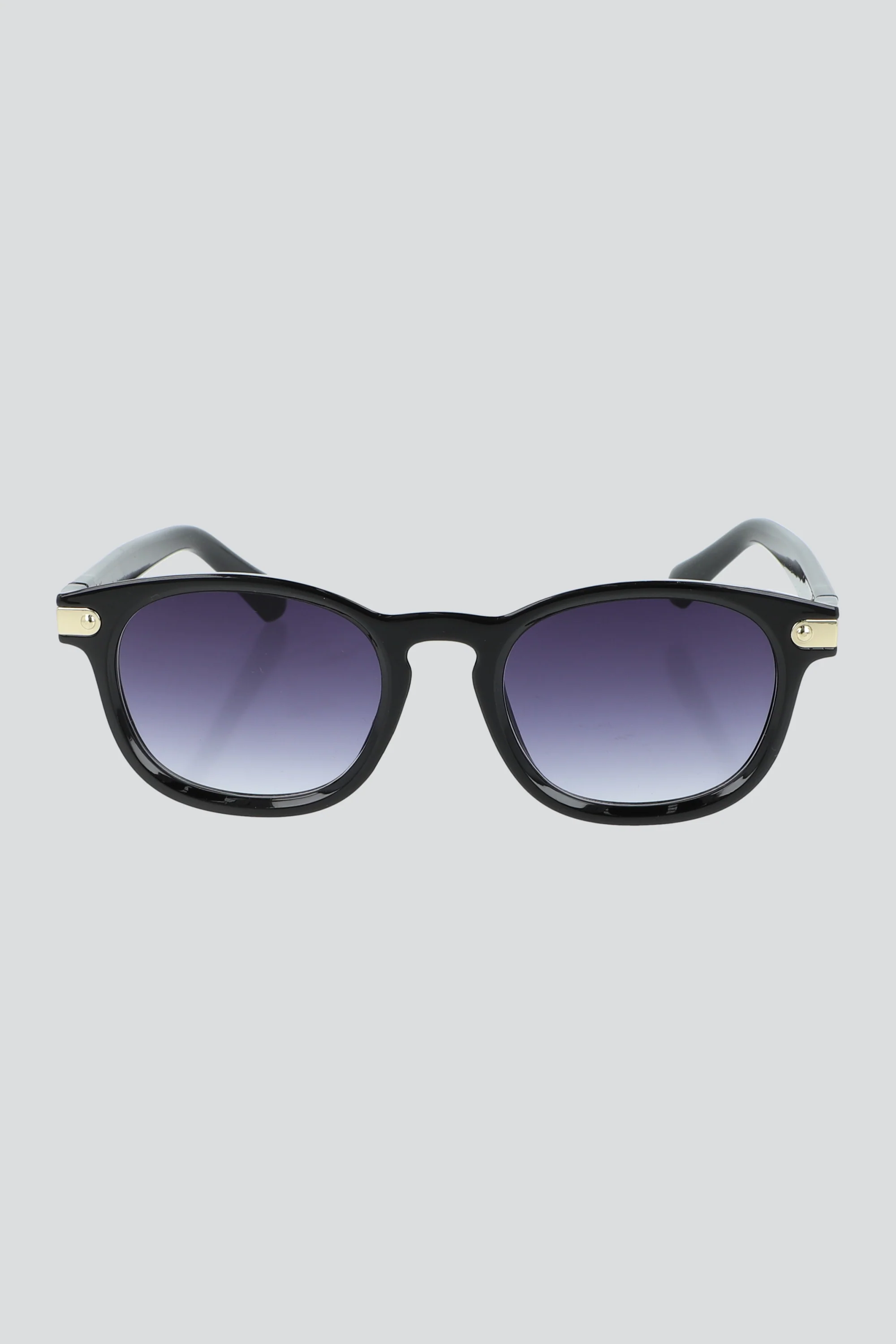 Lentes de sol detalle metal
