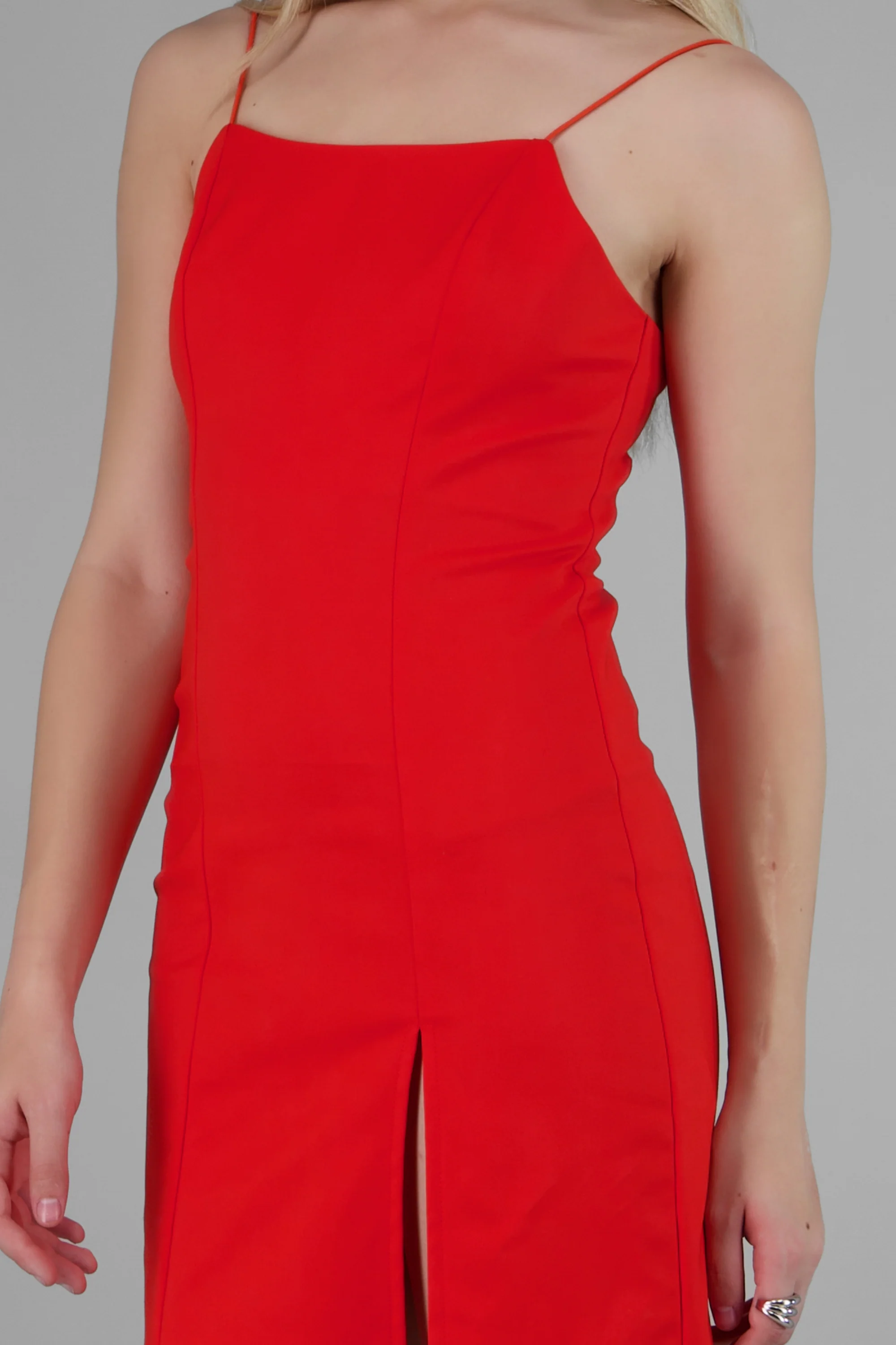 Mini vestido de tirantes delgados - Image 5