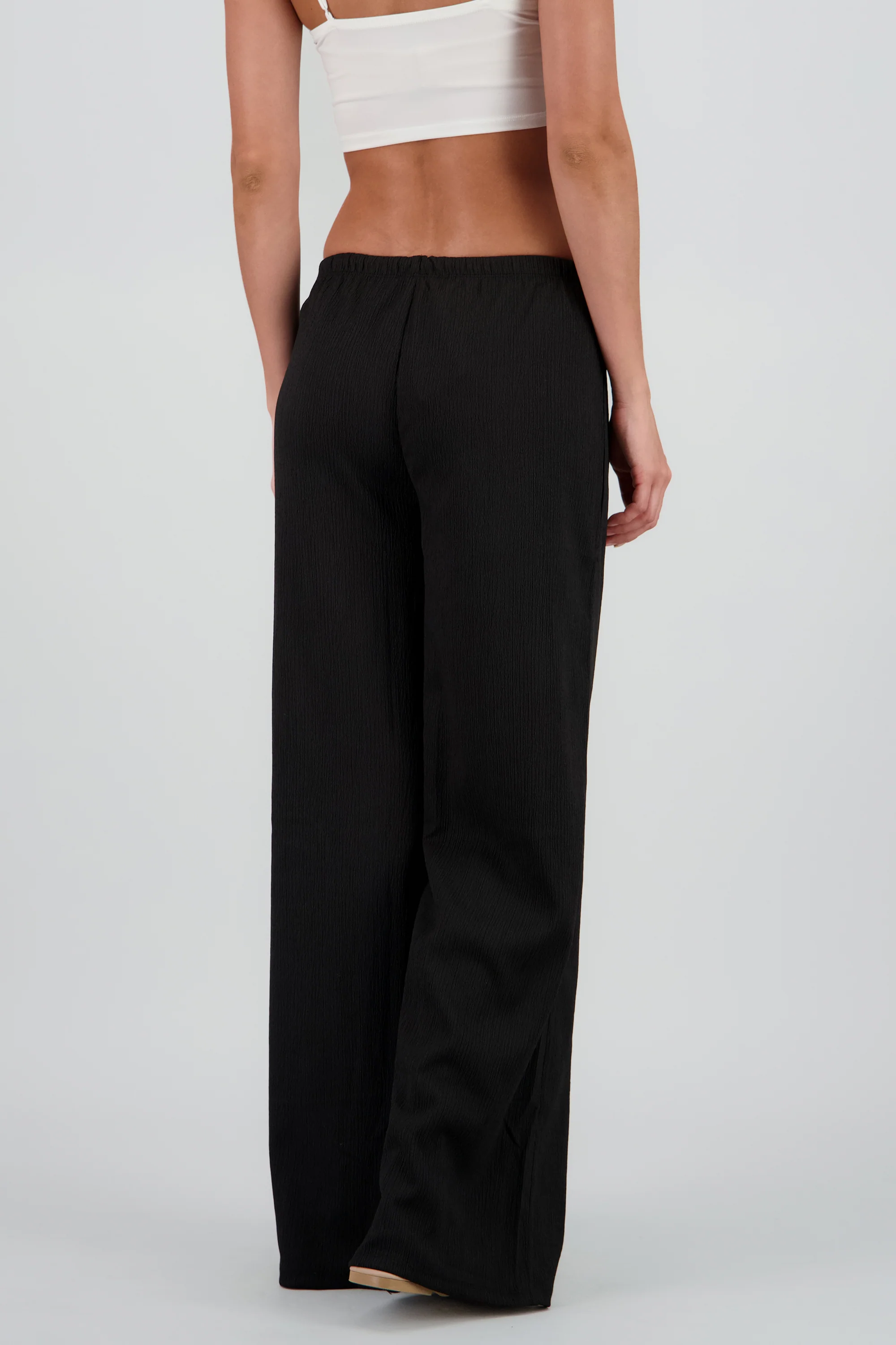 Pantalon amplio jaretas detalle cuentas - Image 4