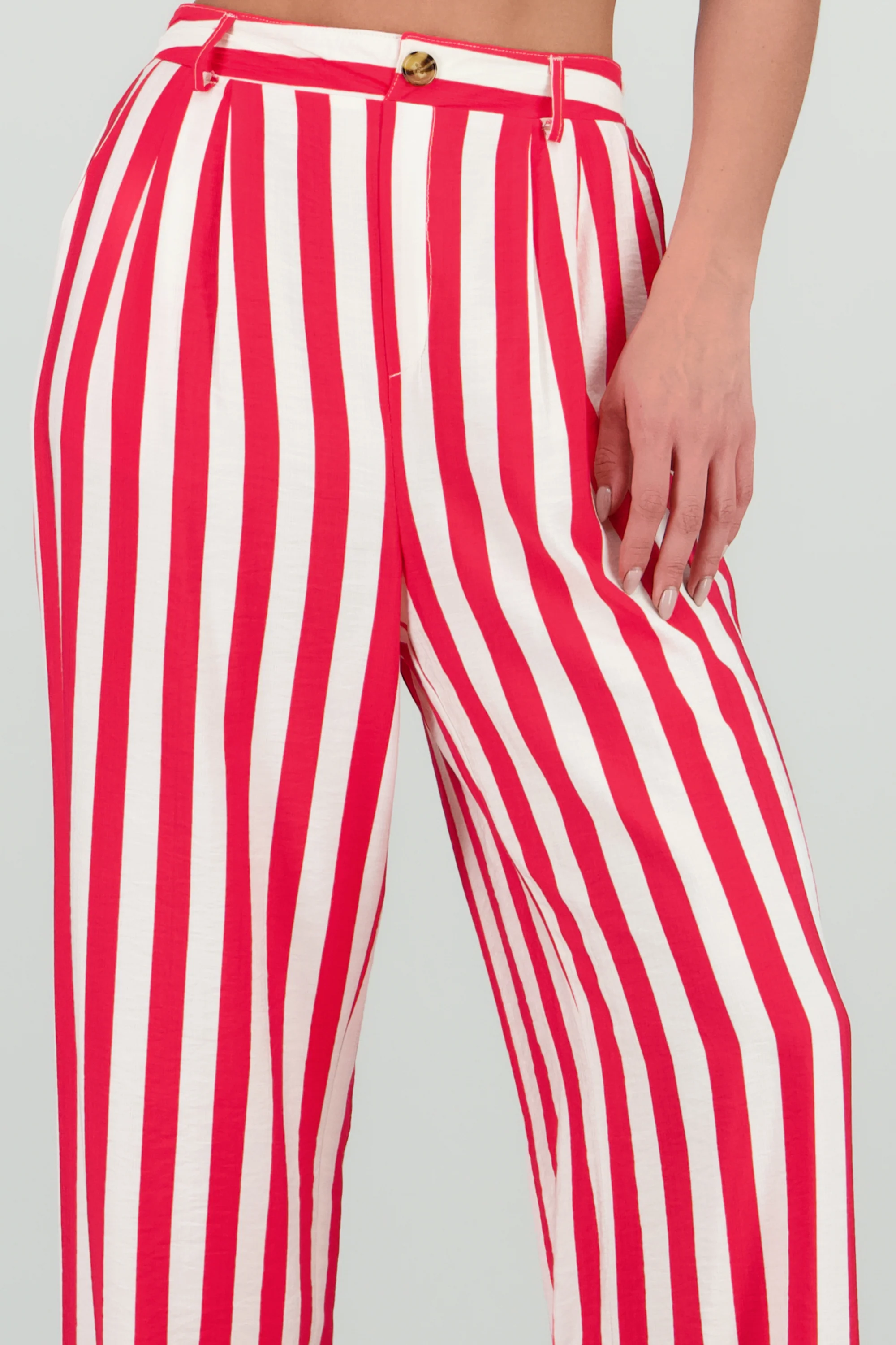 Pantalon amplio rayas detalle boton - Image 5