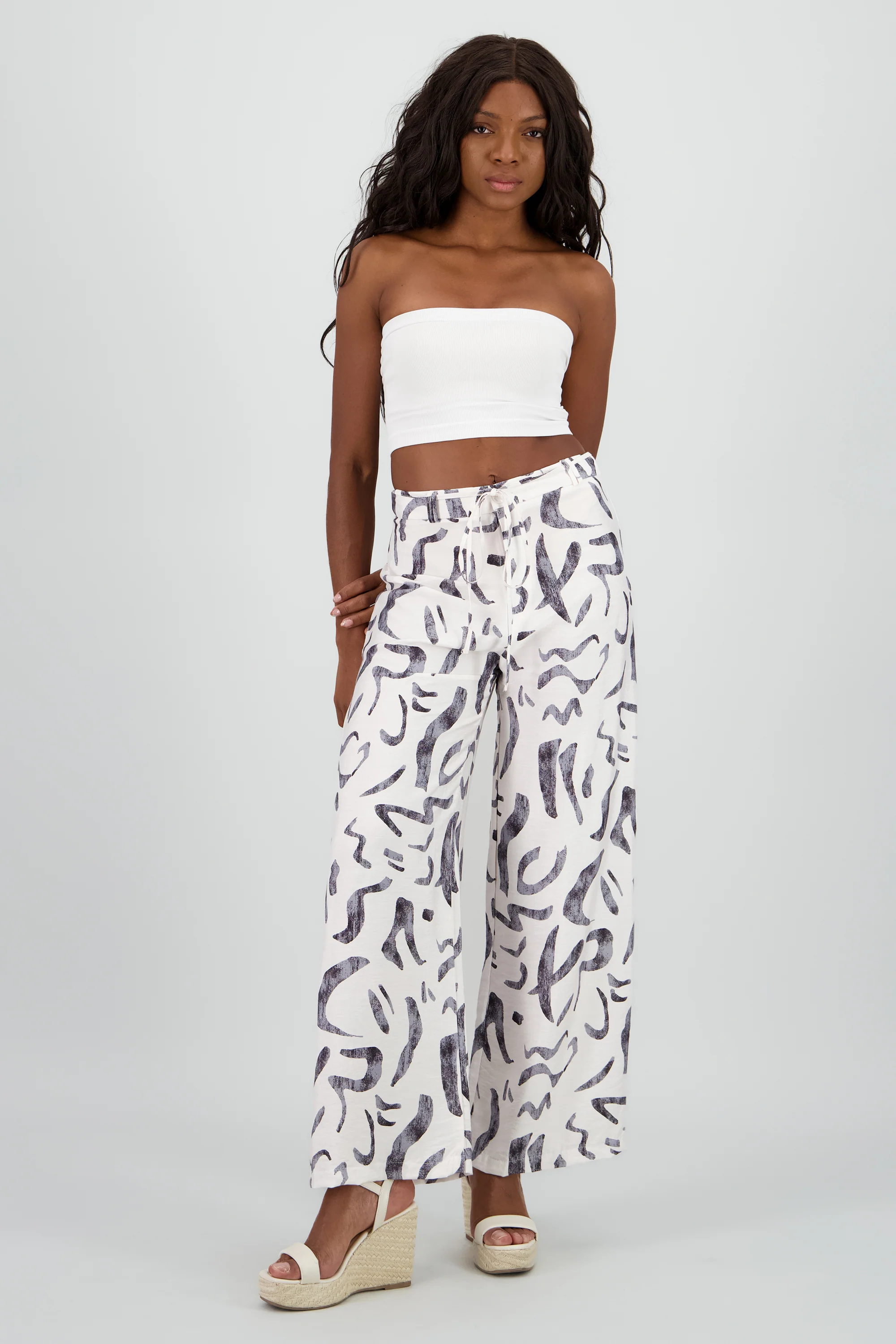 Pantalon estampado geometrico fluido