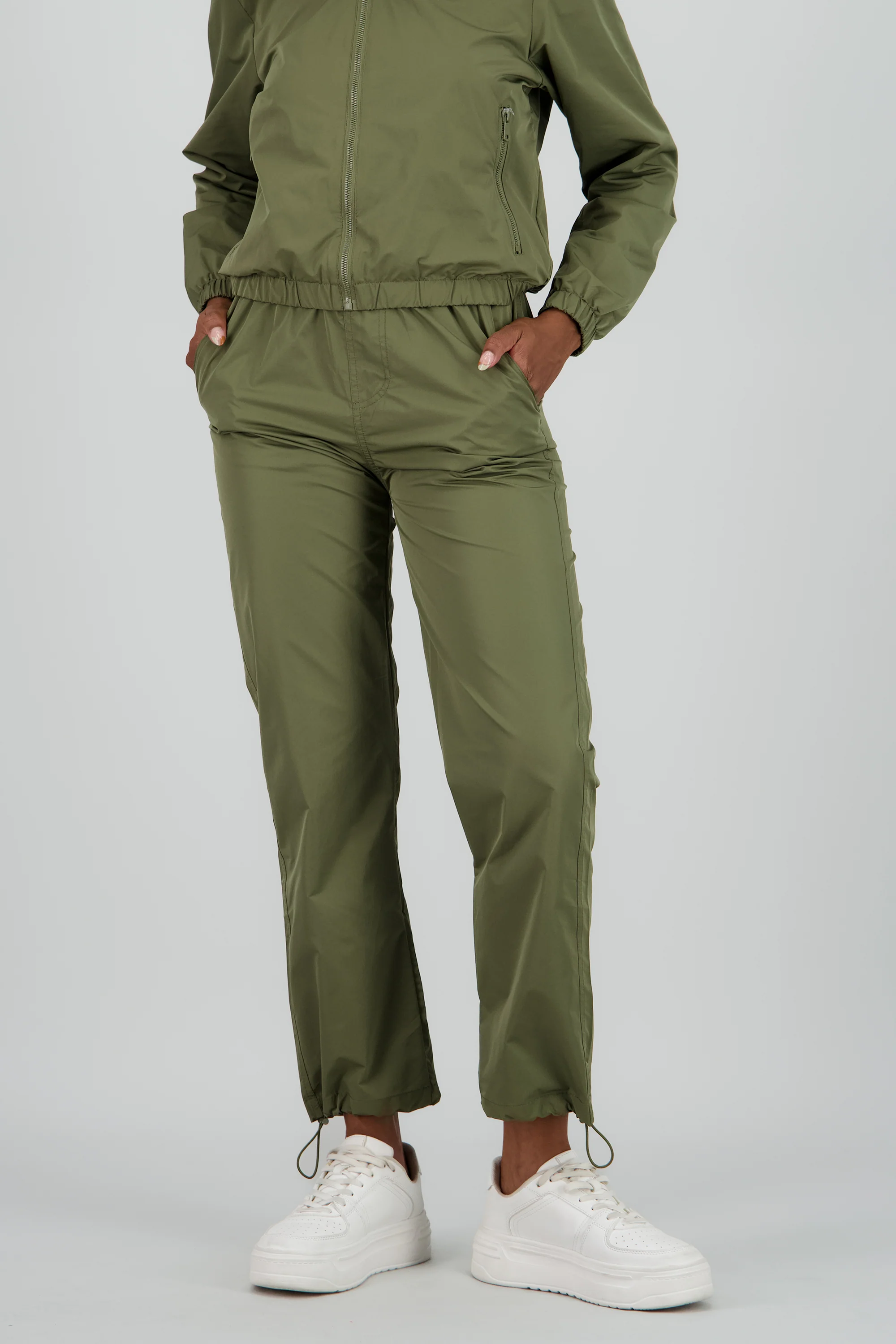Pantalon jogger liso - Image 2