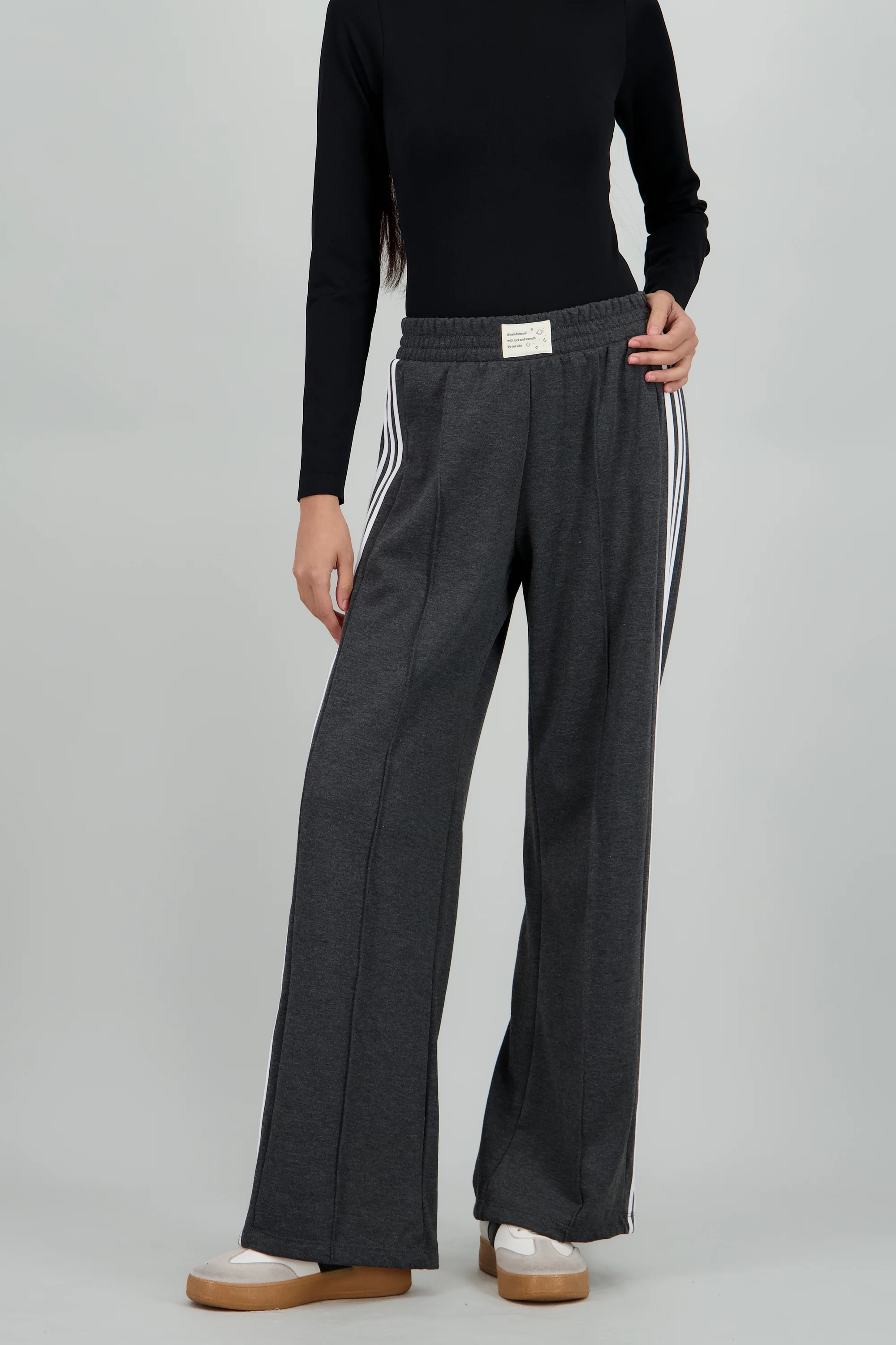 Pantalon liso rayas costado - Image 2