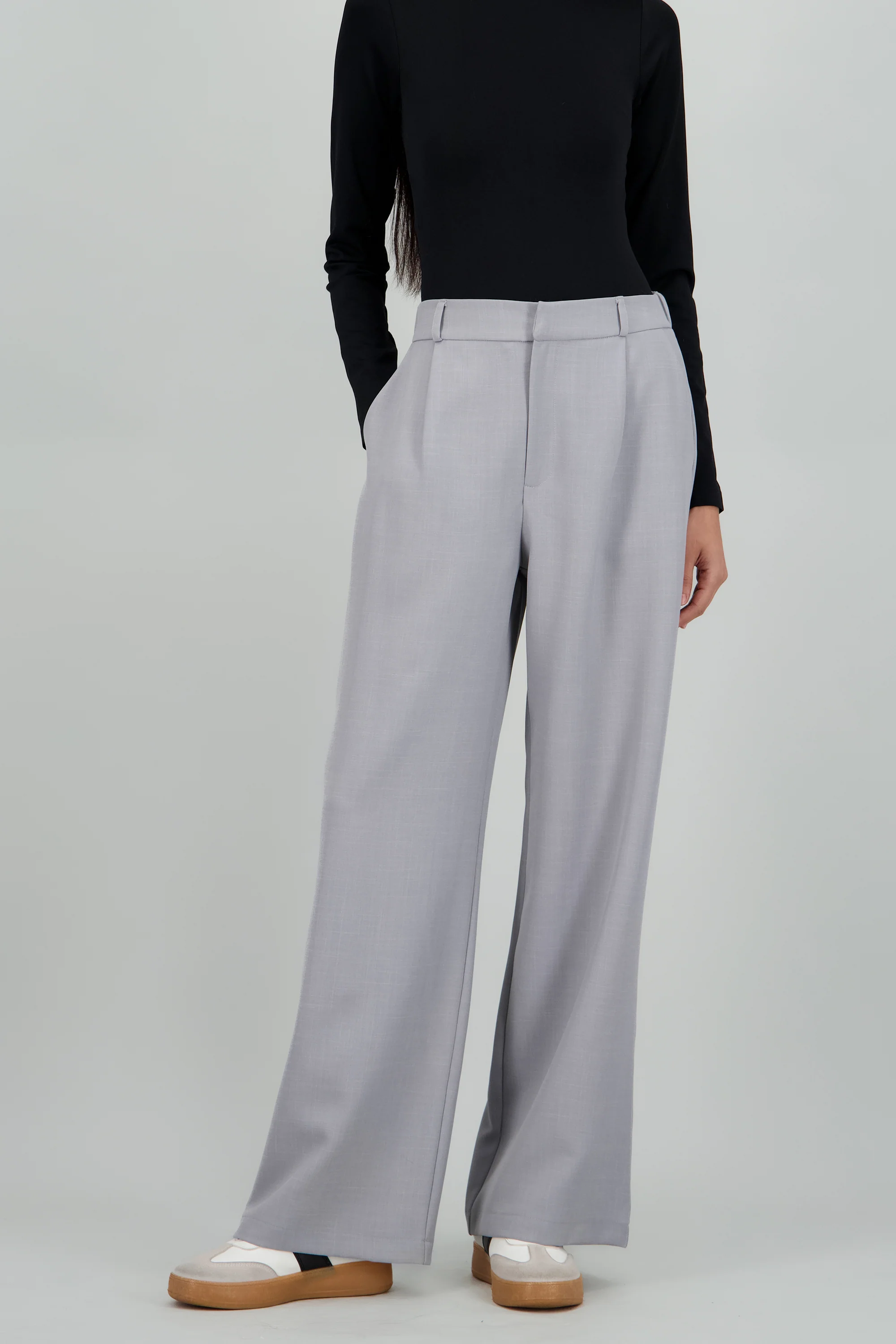 Pantalon liso recto detalle pinza - Image 2
