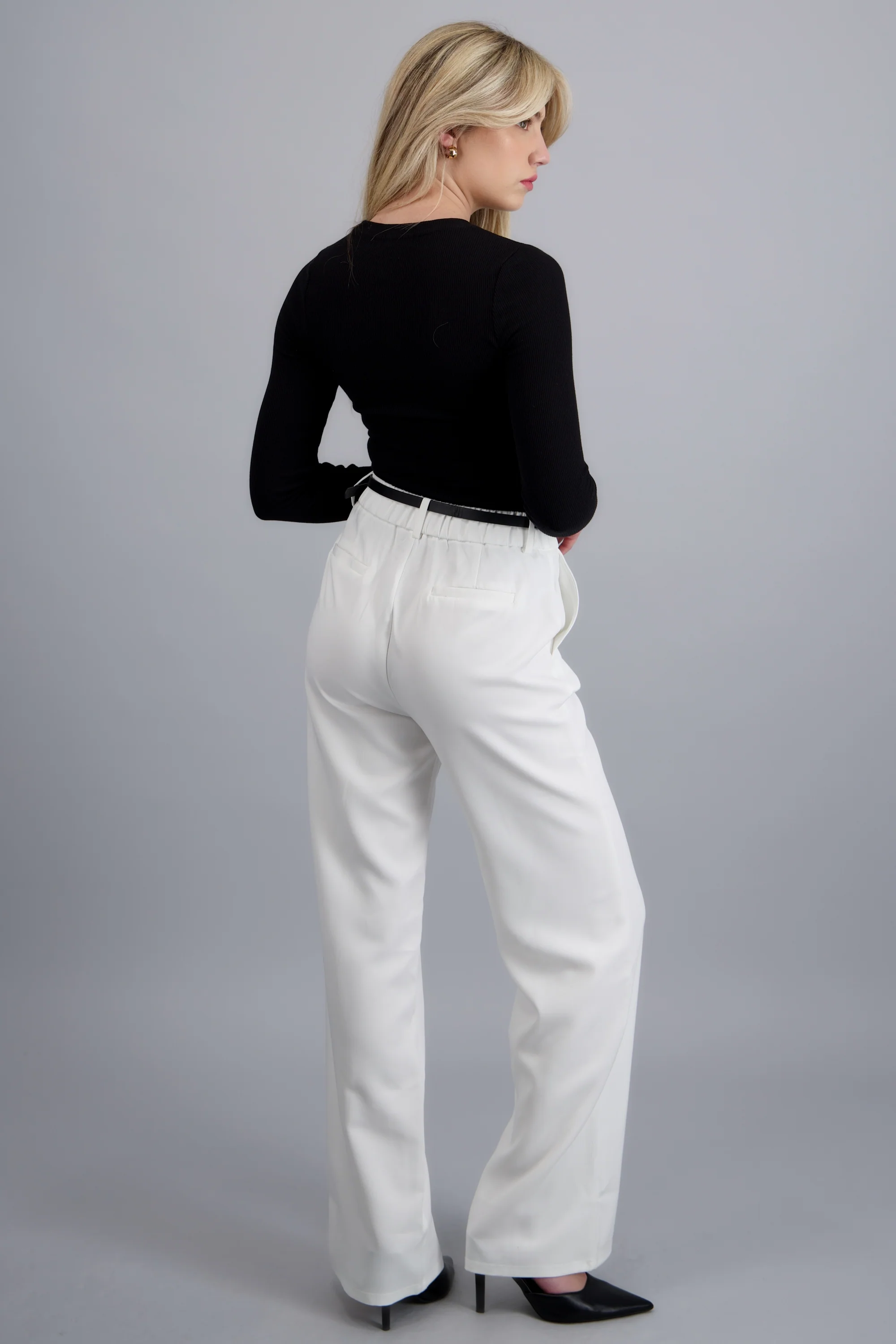 Pantalon recto con cinturon - Image 4