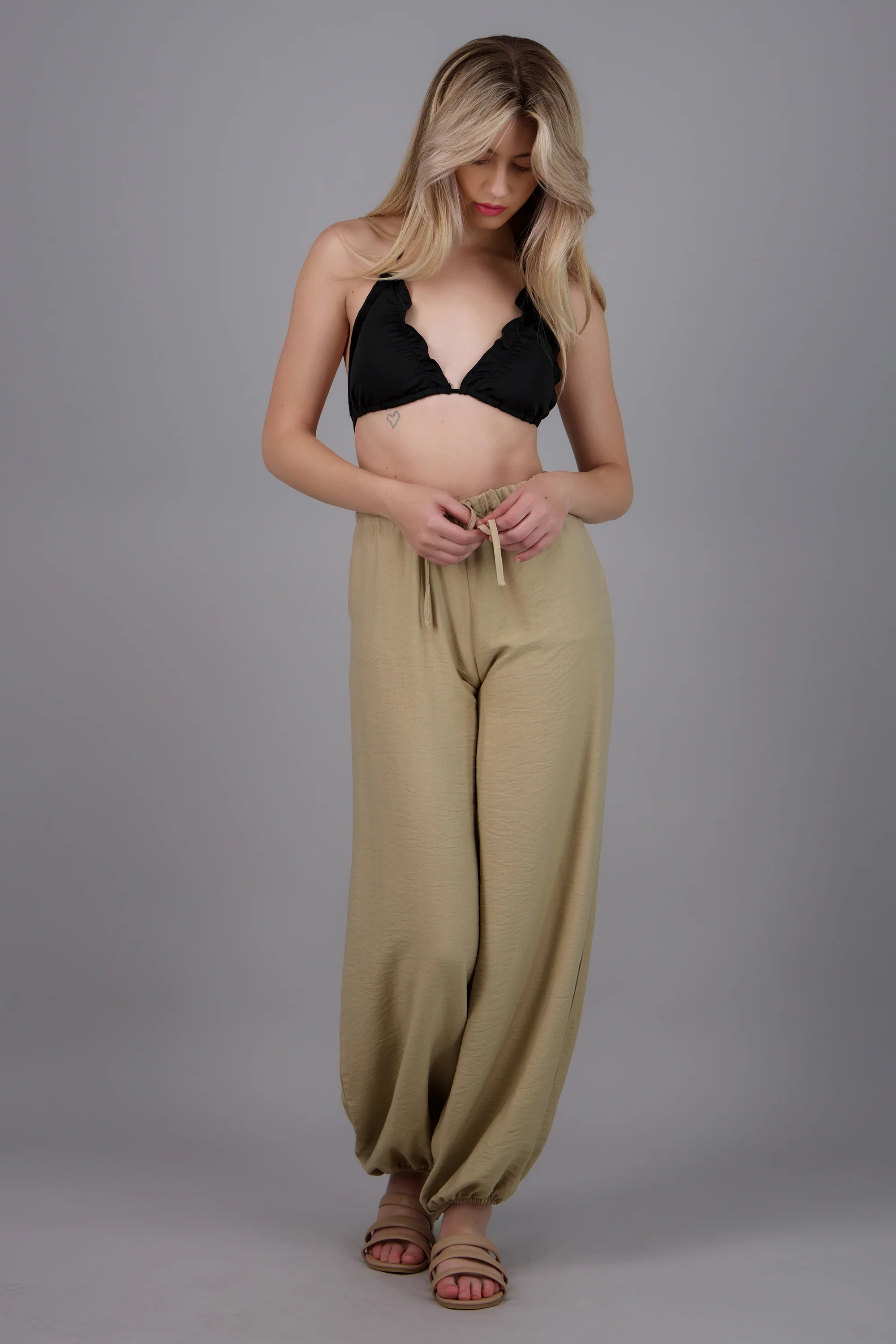 Pantalon resorte talon - Image 2