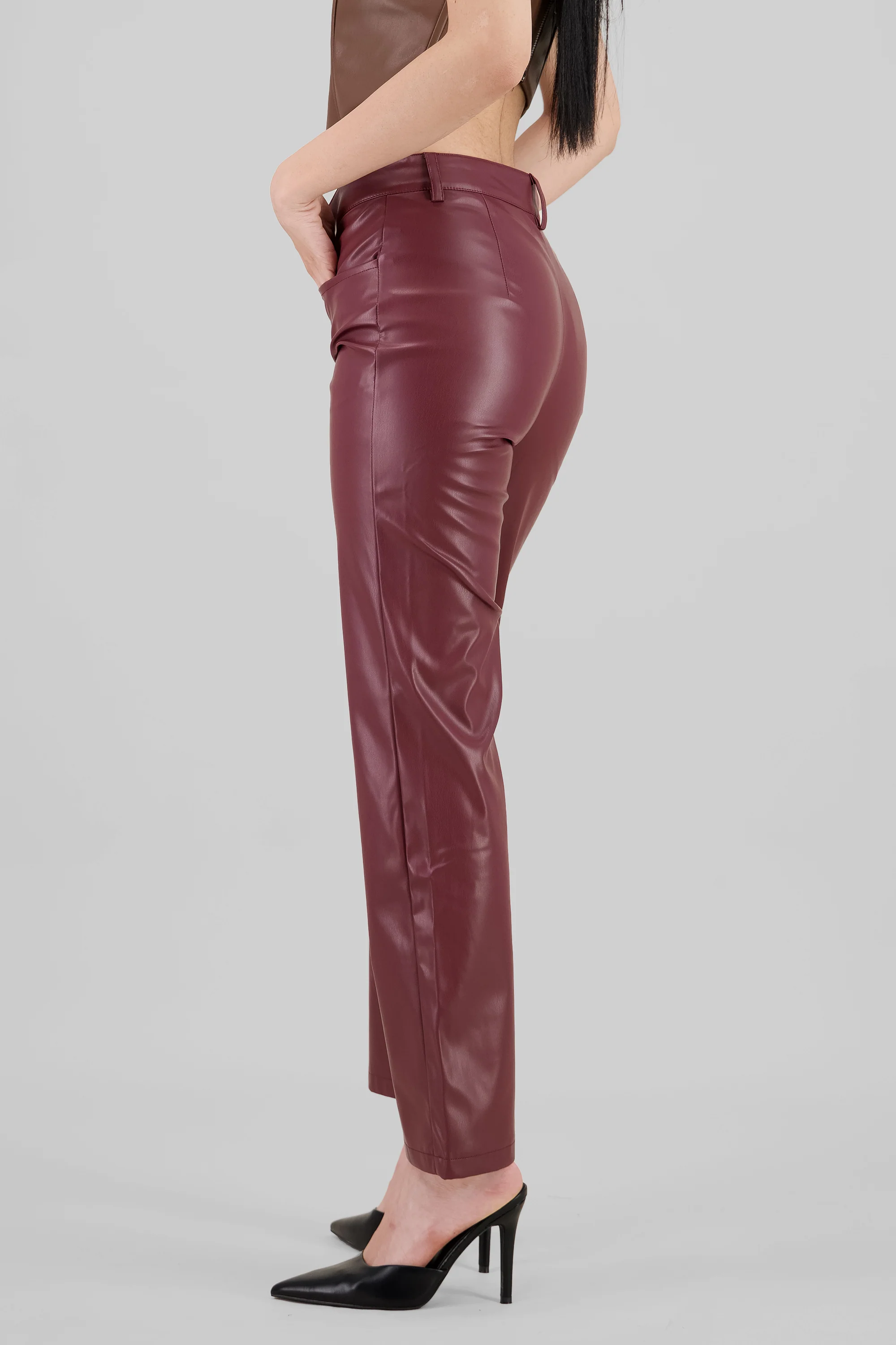 Pantalon straight efecto piel - Image 3
