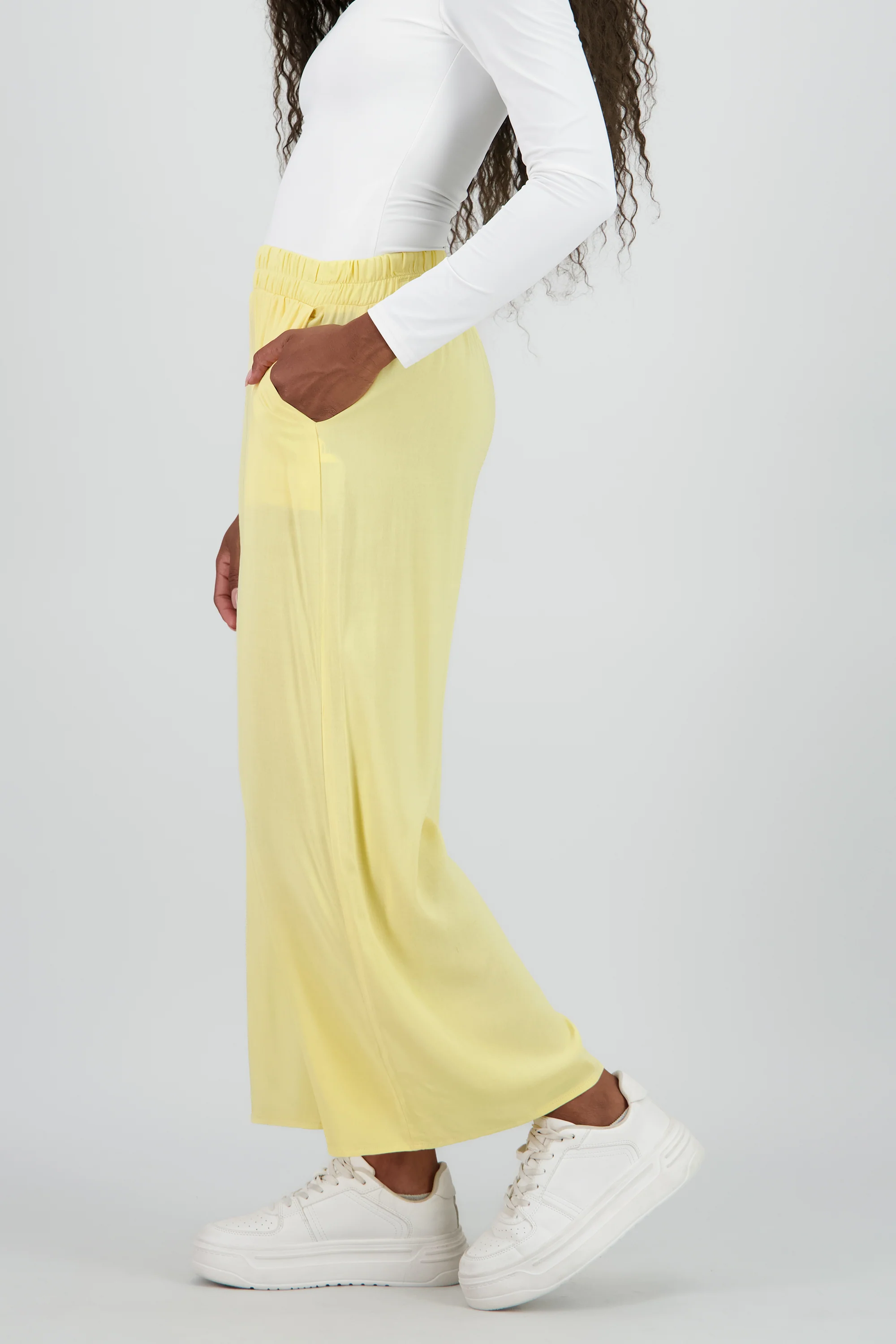 Pantalón Wide Leg Cintura Alta Fruncida - Image 3