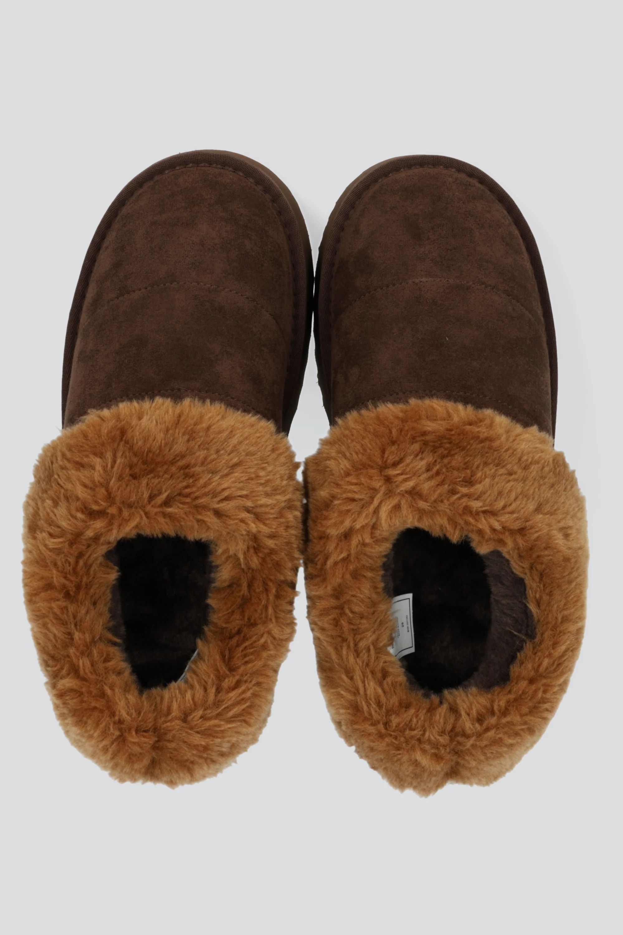 Pantufla mula peluda divicion - Image 3