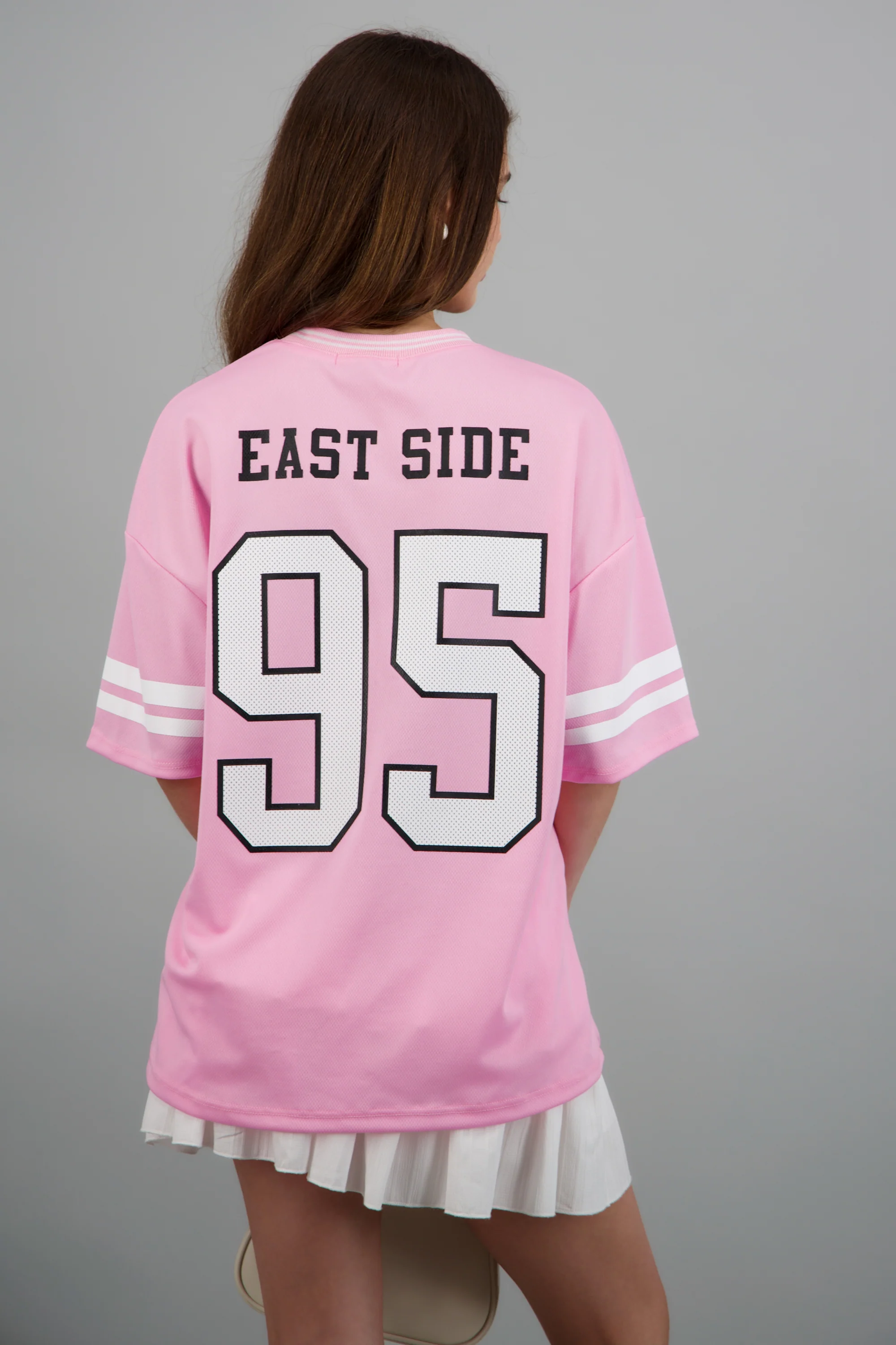 Playera deportiva estampado numeros - Image 4
