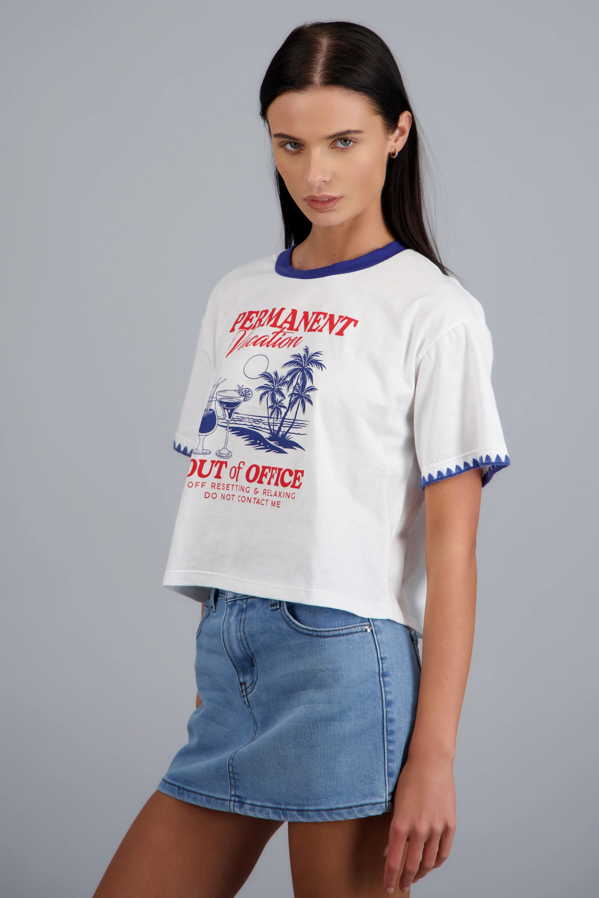Playera estampada vacation manga corta - Image 3