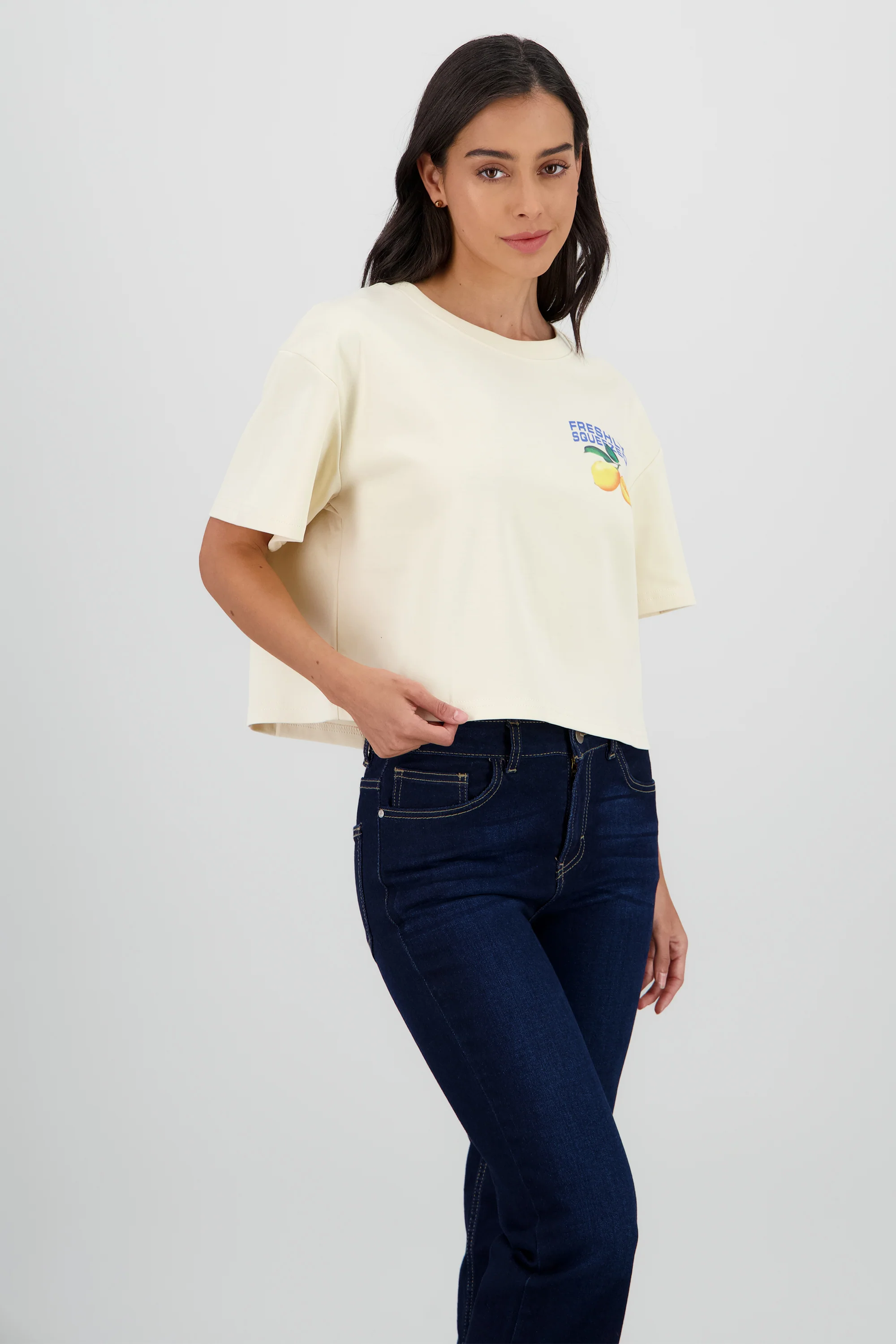 Playera manga corta crop estampado limones - Image 2