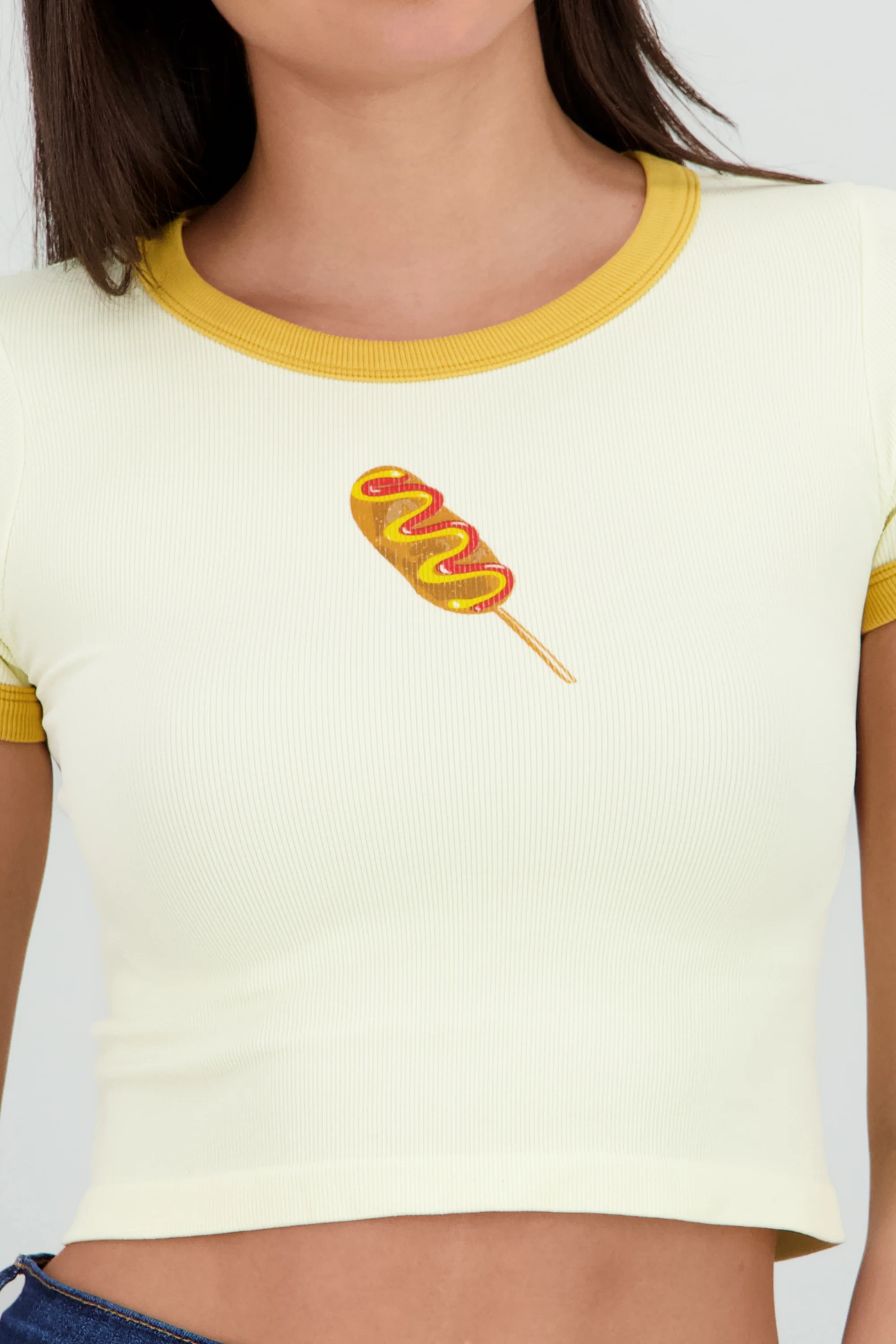 Playera manga corta estampado contraste - Image 5