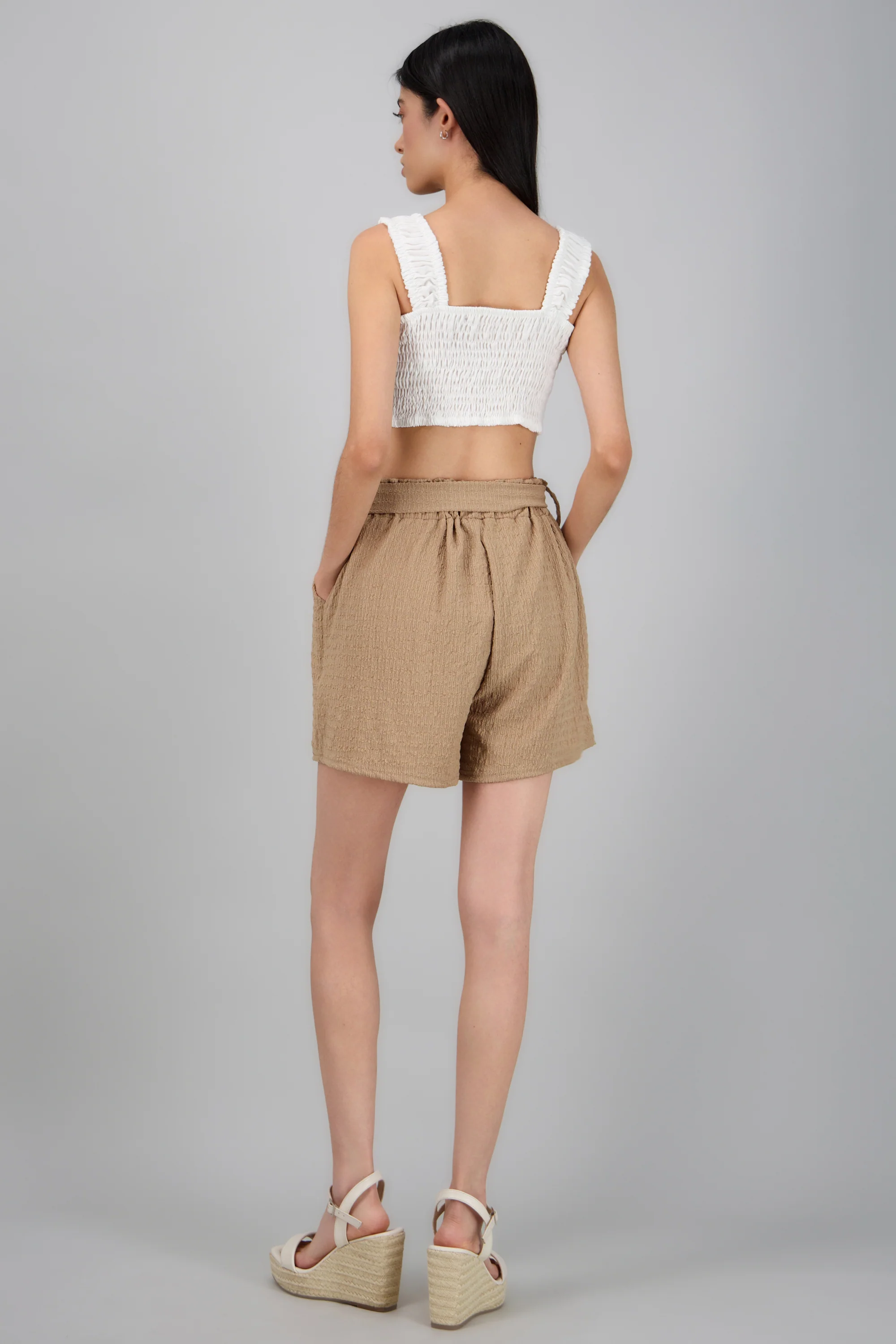 Short con pretina de amarre - Image 4