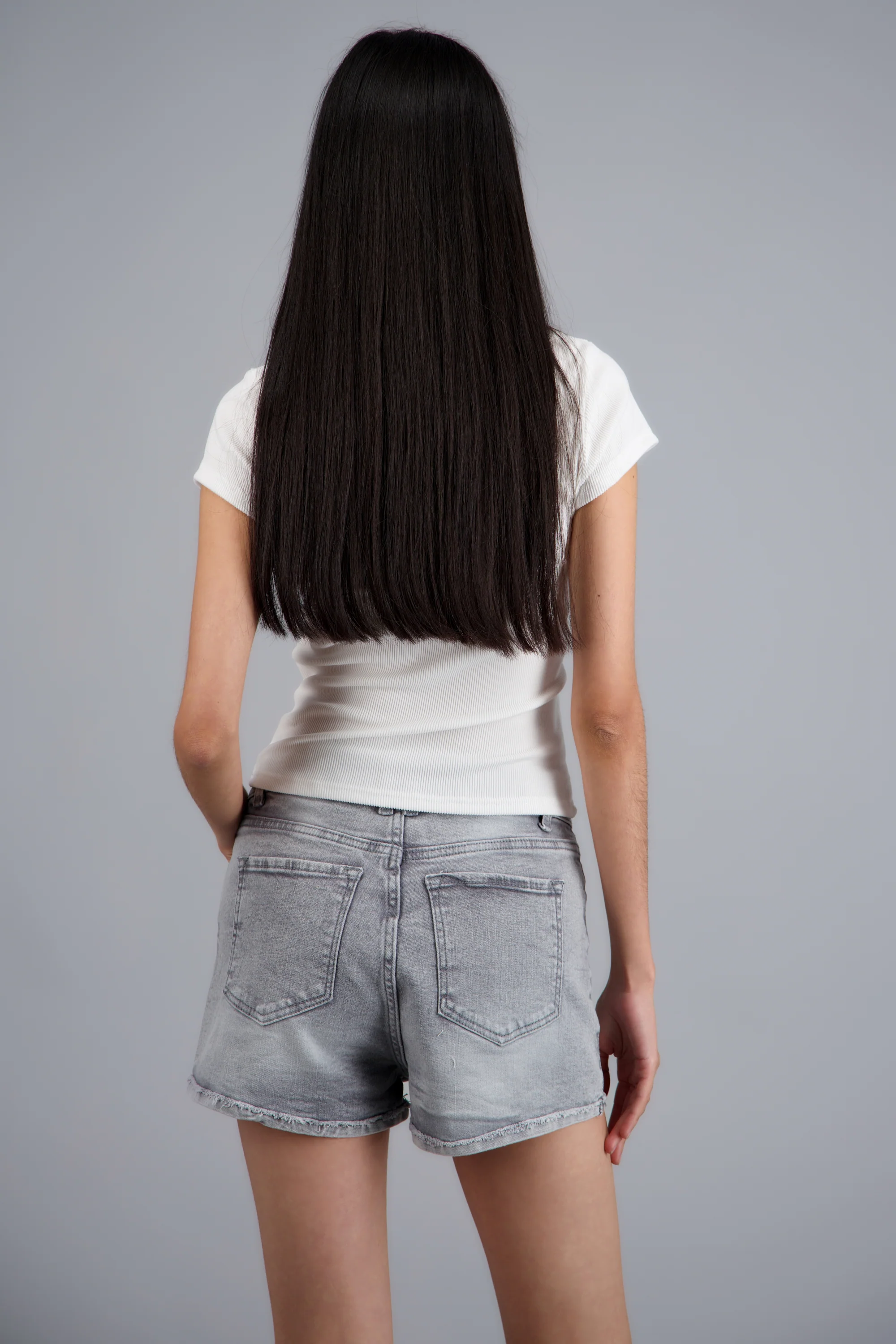 Shorts denim mini dobladillo - Image 9