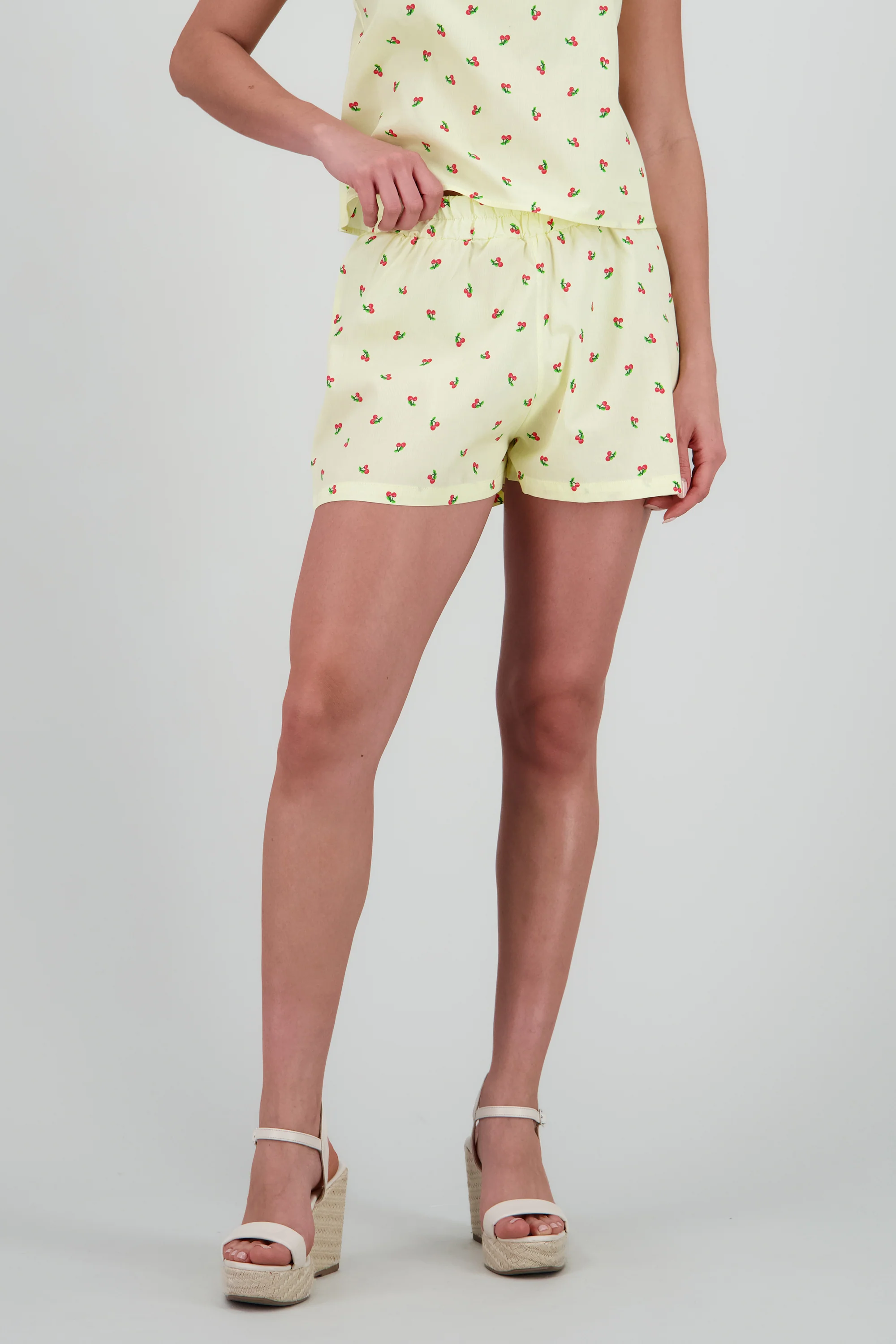 Shorts resorte detalle cerezas - Image 2