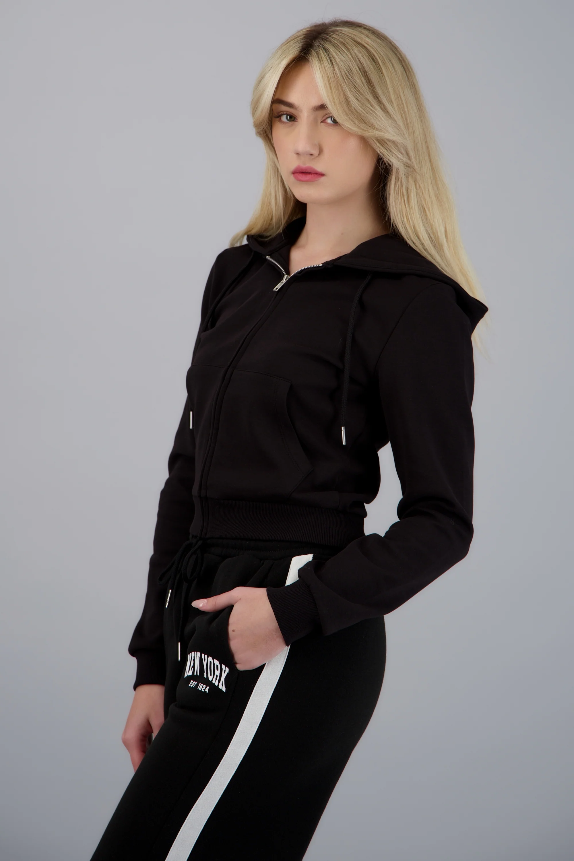 Sudadera con gorro - Image 3