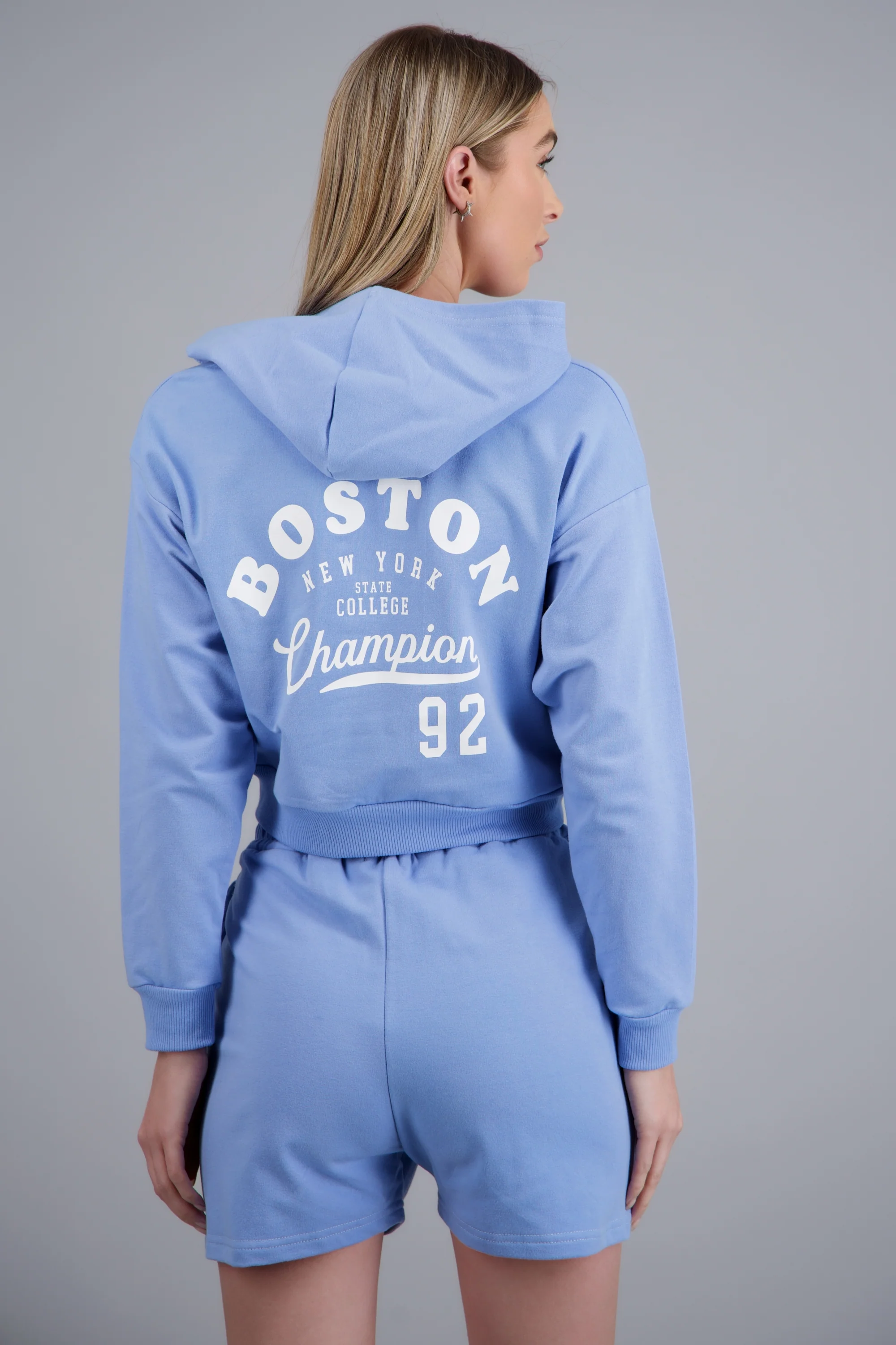 Sudadera crop estampado boston - Image 4